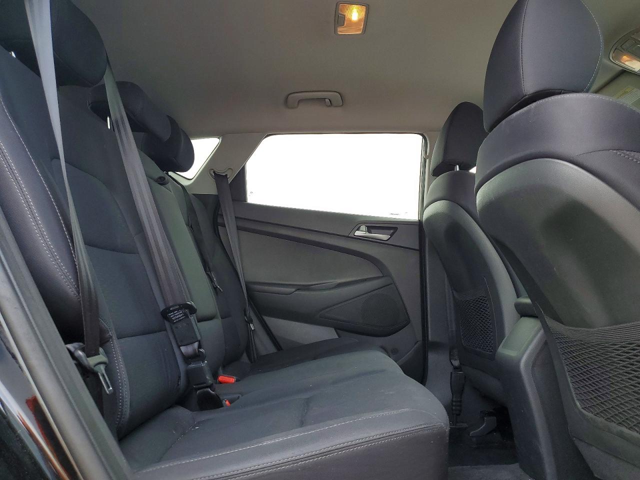 2020 Hyundai Tucson Value Gray vin: KM8J33A41LU126018