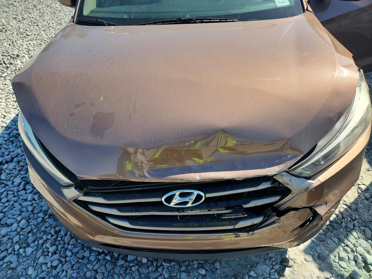 2016 Hyundai Tucson Se Brown vin: KM8J33A42GU109590