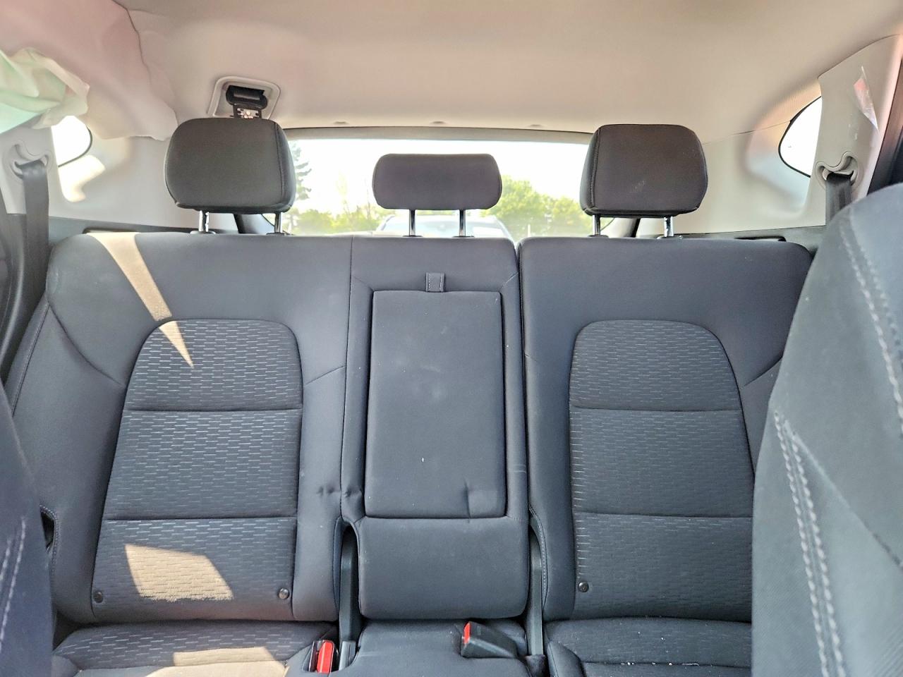 2020 Hyundai Tucson Preferred Gray vin: KM8J33A42LU256017