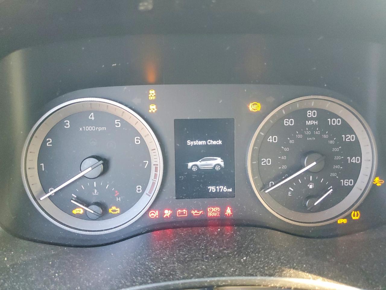2021 Hyundai Tucson Value Silver vin: KM8J33A42MU325483