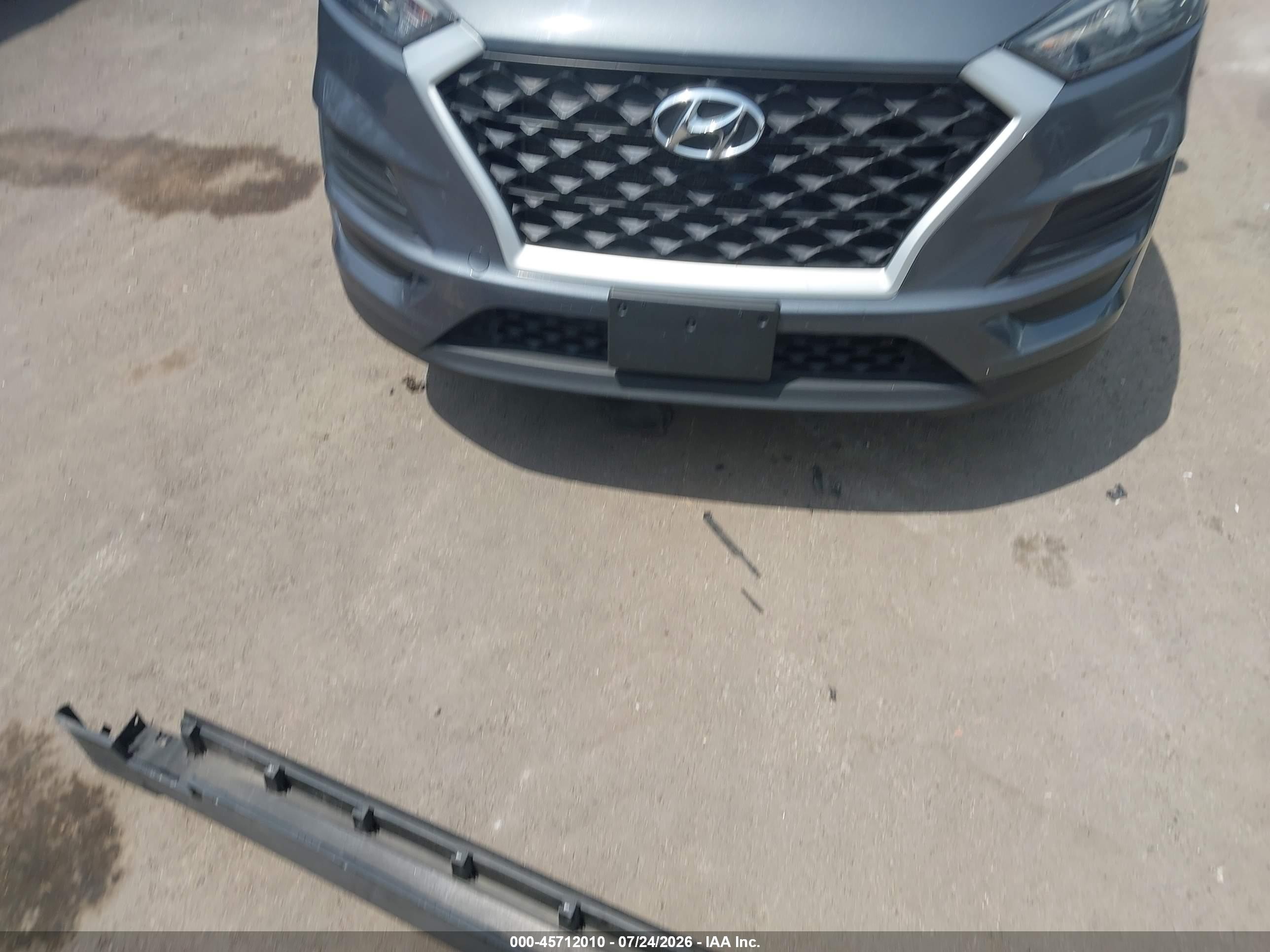 2019 Hyundai Tucson Value Gray vin: KM8J33A43KU973458