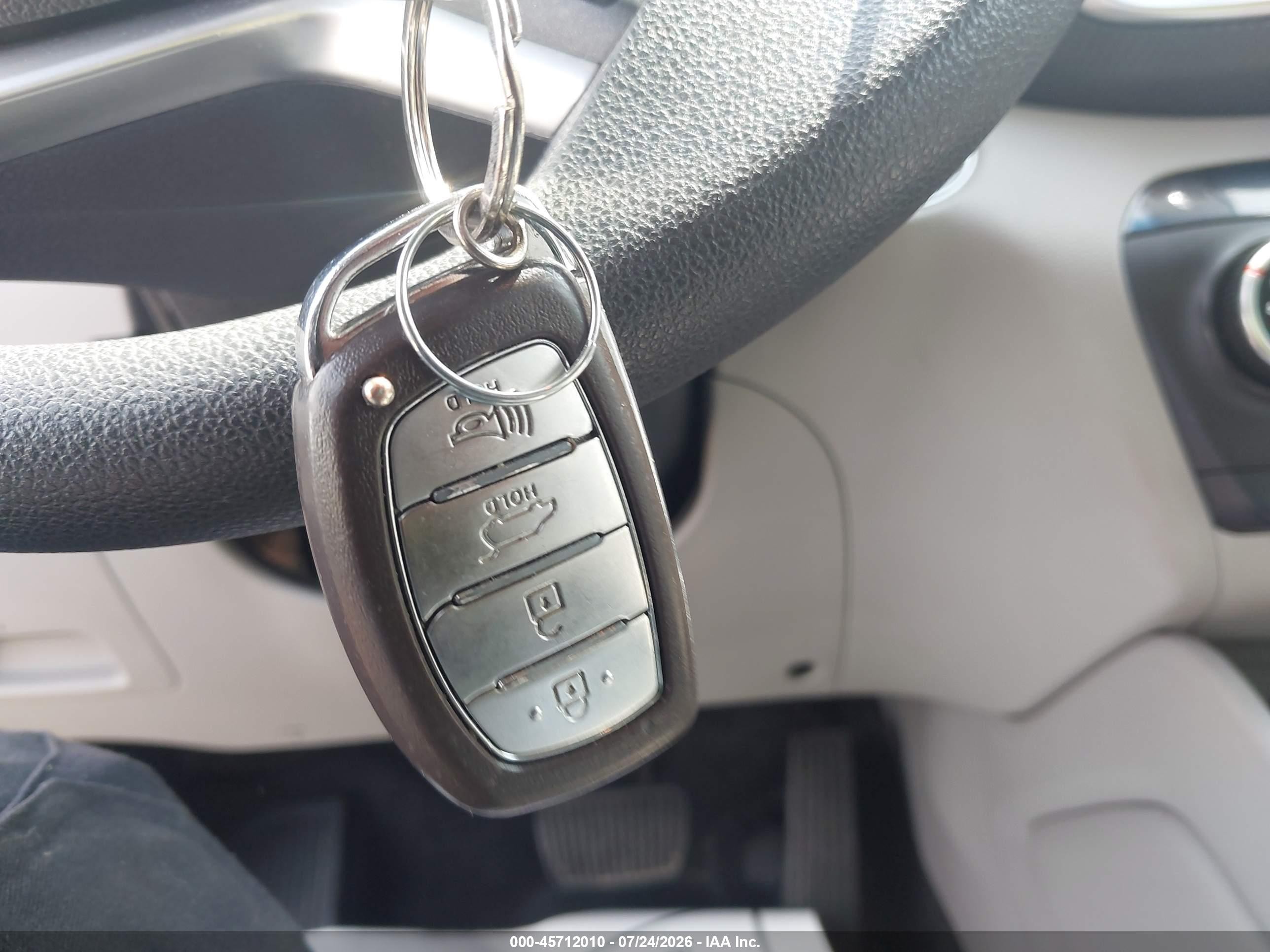 2019 Hyundai Tucson Value Gray vin: KM8J33A43KU973458
