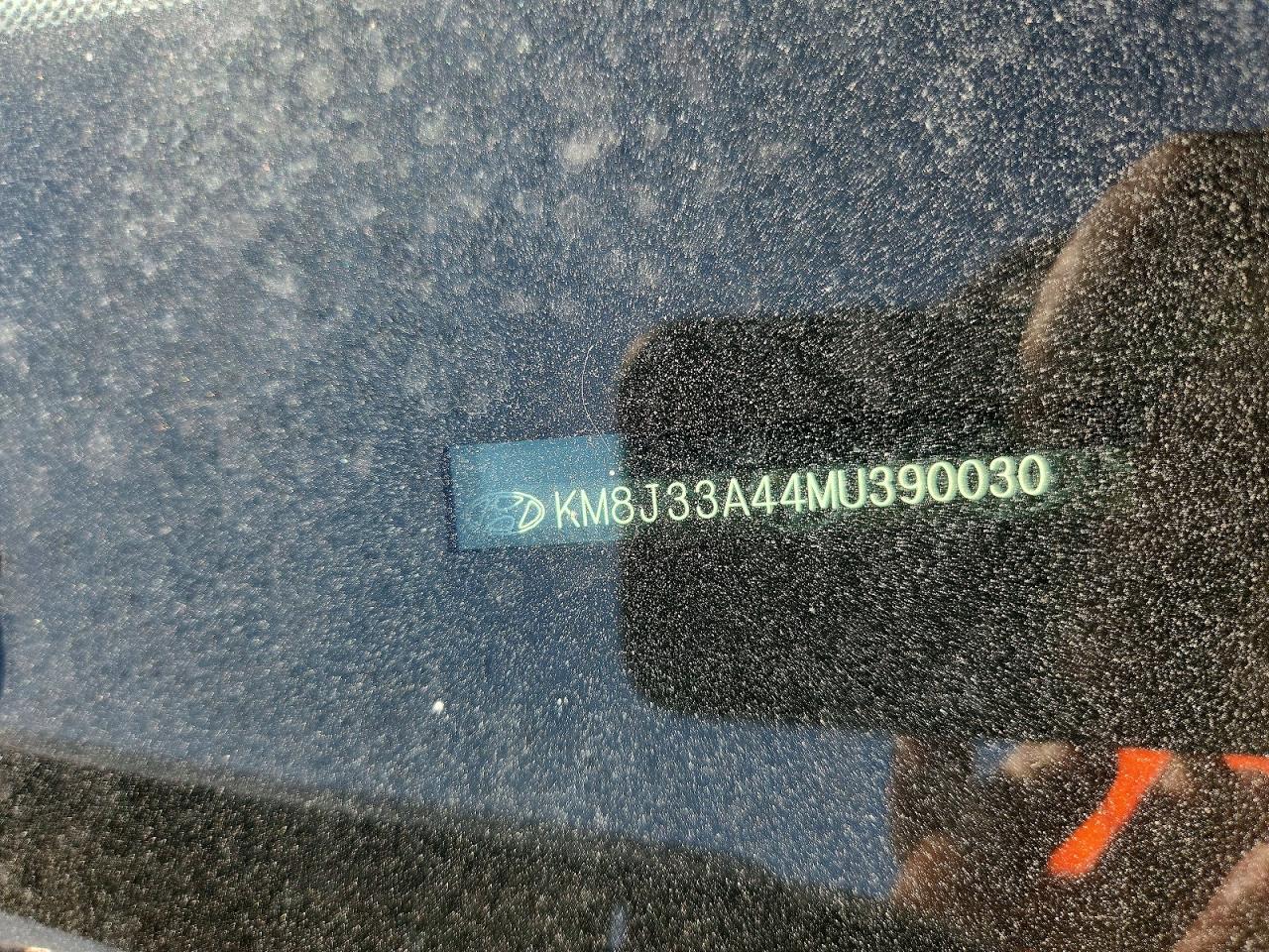 2021 Hyundai Tucson Value Silver vin: KM8J33A44MU390030