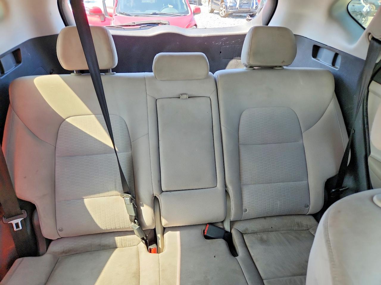 2021 Hyundai Tucson Value Silver vin: KM8J33A44MU390030