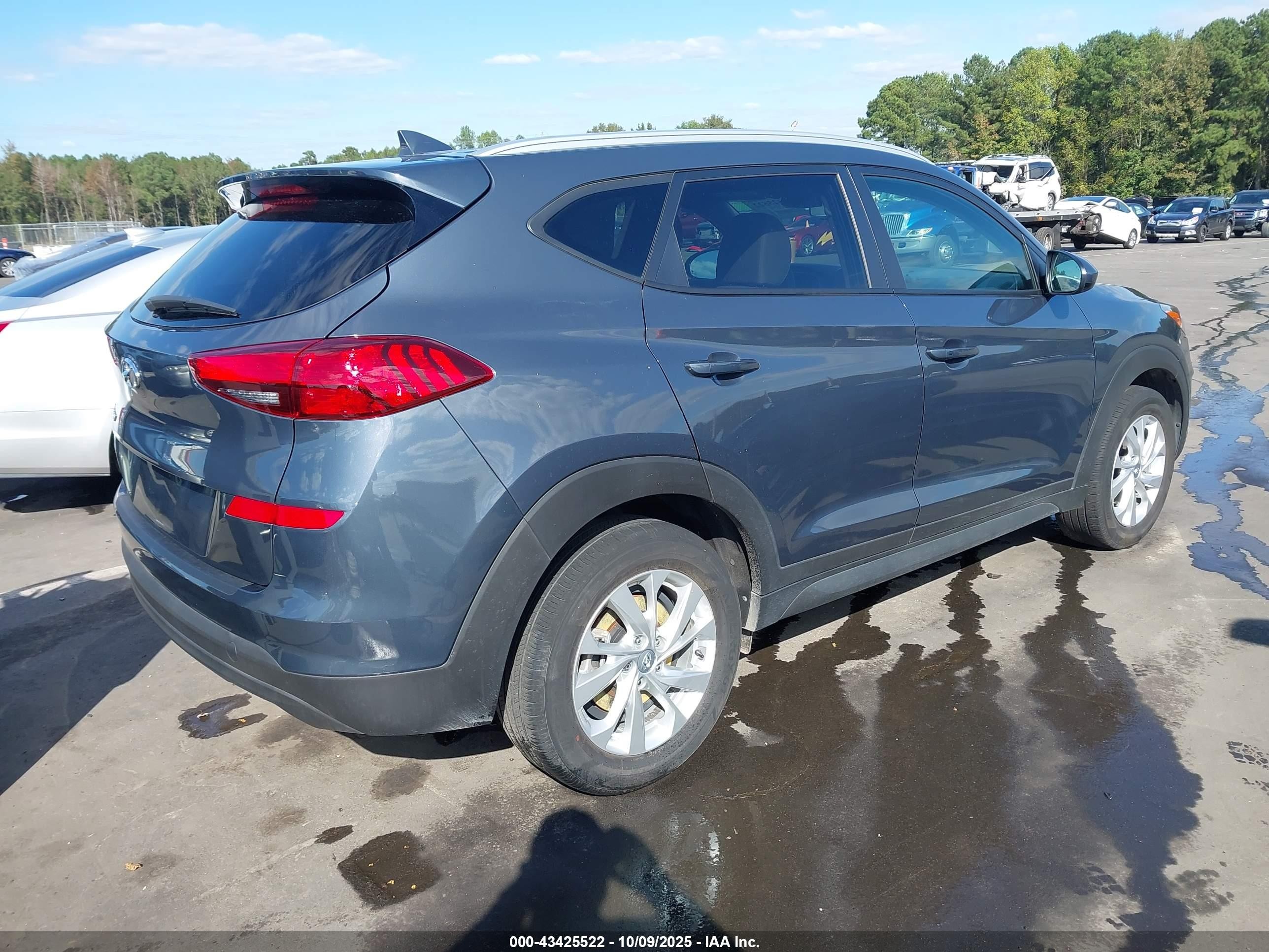 2019 Hyundai Tucson Value Blue vin: KM8J33A45KU986910