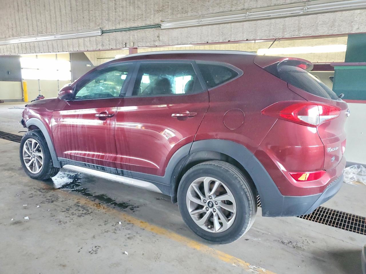 2017 Hyundai Tucson Se Burgundy vin: KM8J33A48HU259799