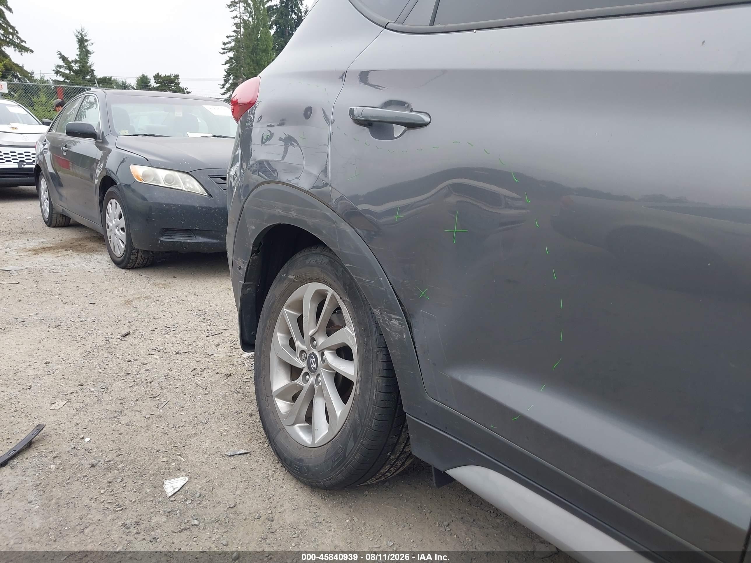 2018 Hyundai Tucson Sel Plus Gray vin: KM8J33A48JU629204