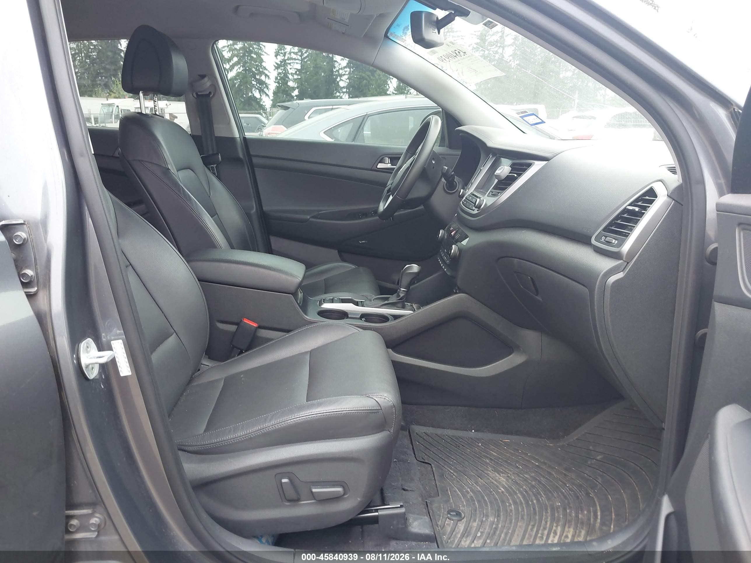2018 Hyundai Tucson Sel Plus Gray vin: KM8J33A48JU629204