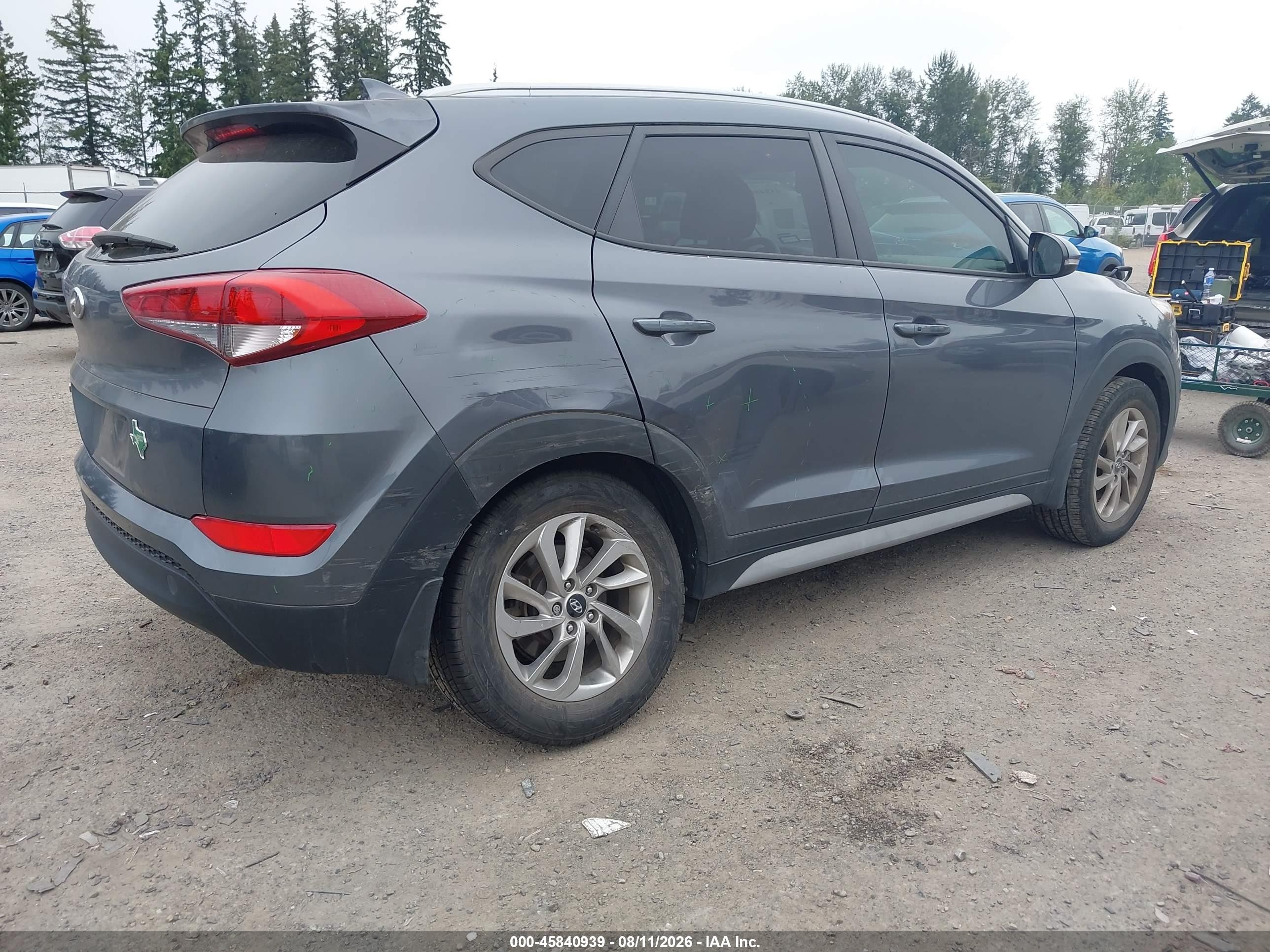 2018 Hyundai Tucson Sel Plus Gray vin: KM8J33A48JU629204