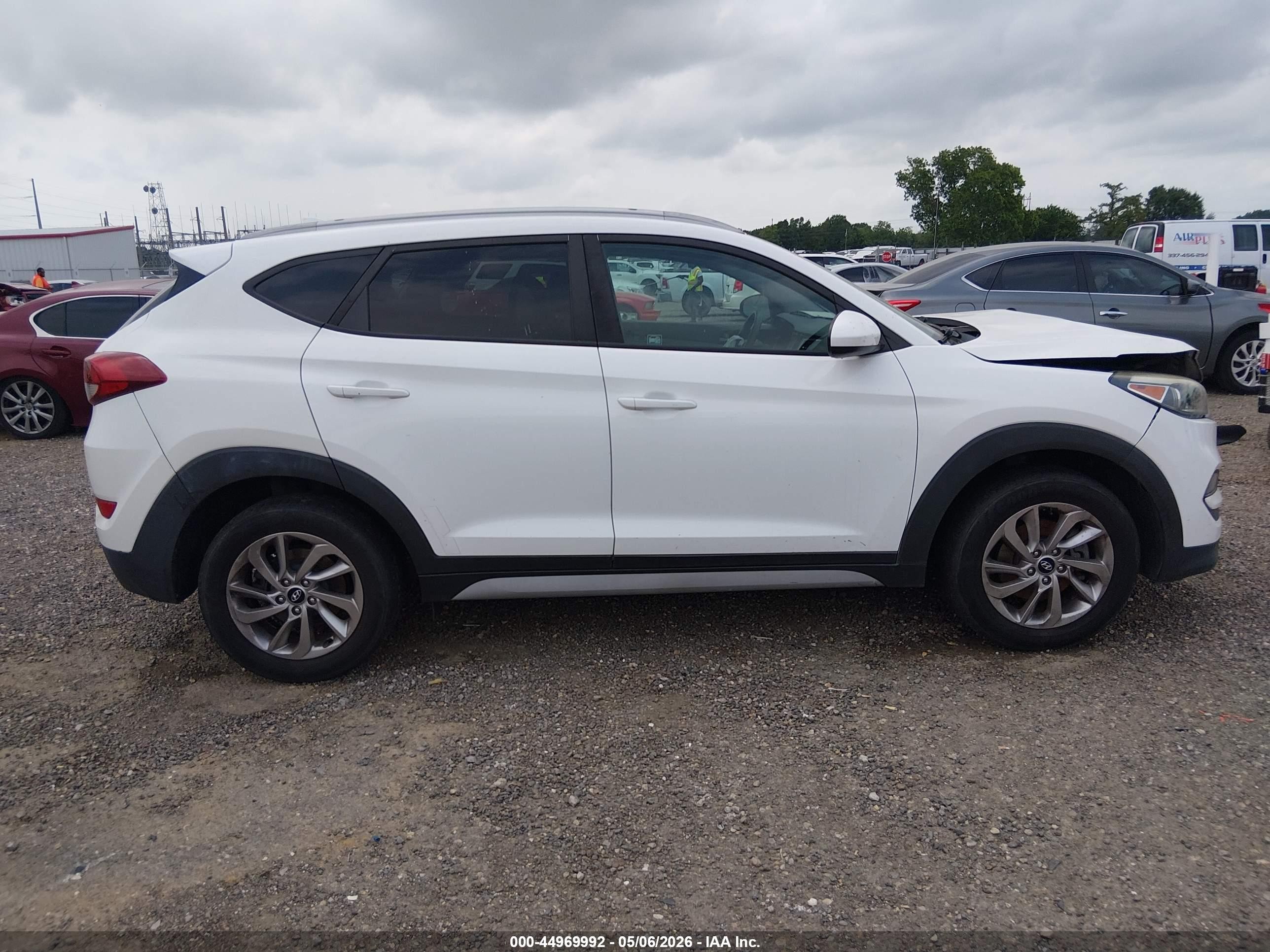 2018 Hyundai Tucson Sel Белый vin: KM8J33A48JU725902