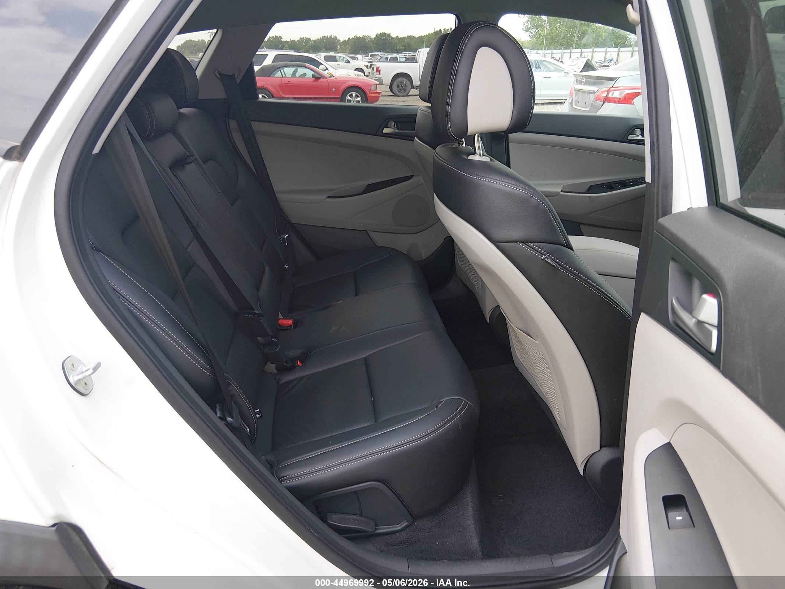 2018 Hyundai Tucson Sel Белый vin: KM8J33A48JU725902