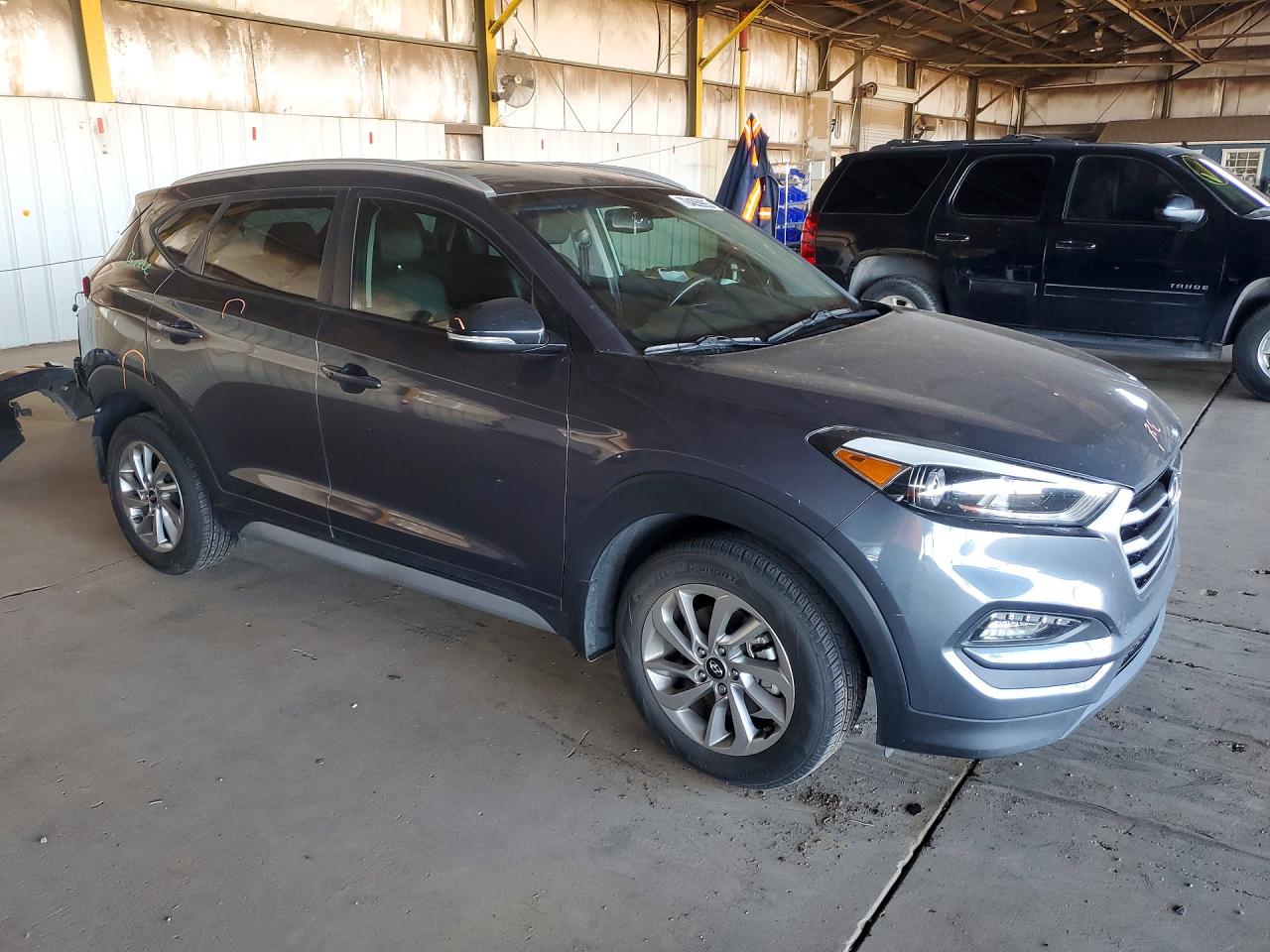 2018 Hyundai Tucson Sel Plus Угольный vin: KM8J33A48JU772766
