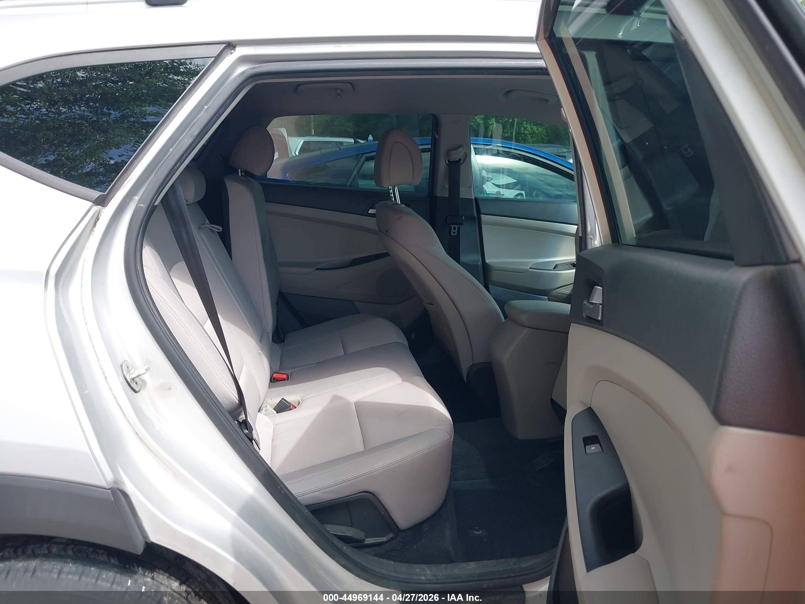 2017 Hyundai Tucson Se Silver vin: KM8J33A49HU575485