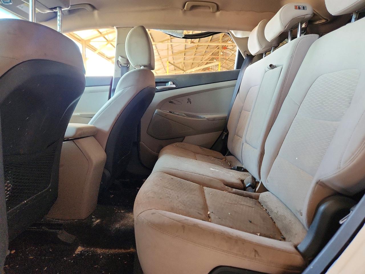 2020 Hyundai Tucson Value White vin: KM8J33A49LU214542