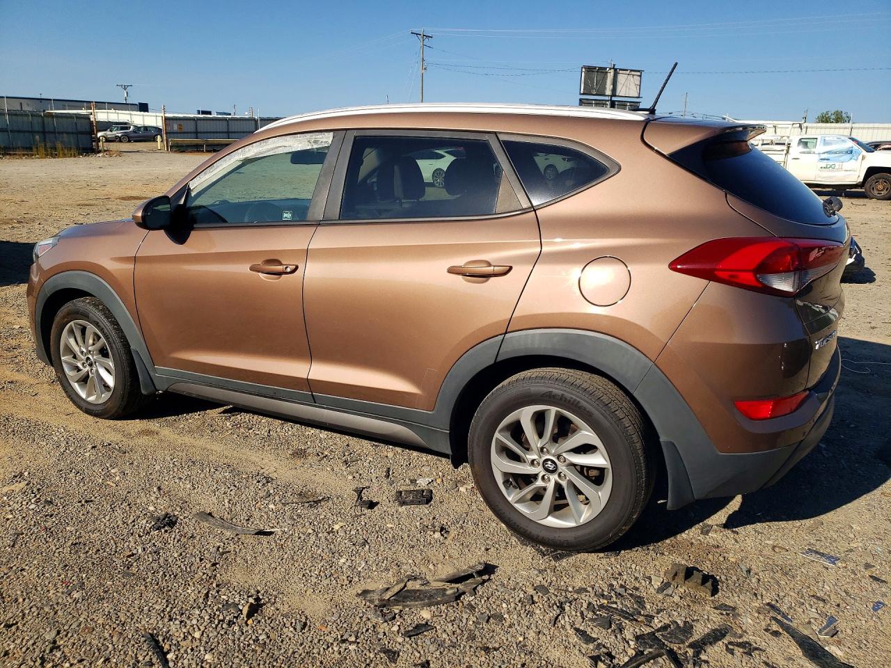 2016 Hyundai Tucson Se Brown vin: KM8J33A4XGU199751