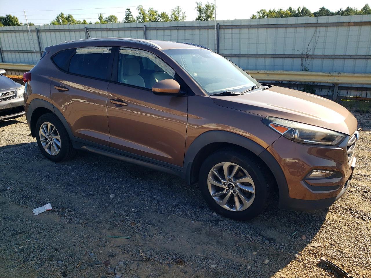 2016 Hyundai Tucson Se Brown vin: KM8J33A4XGU199751