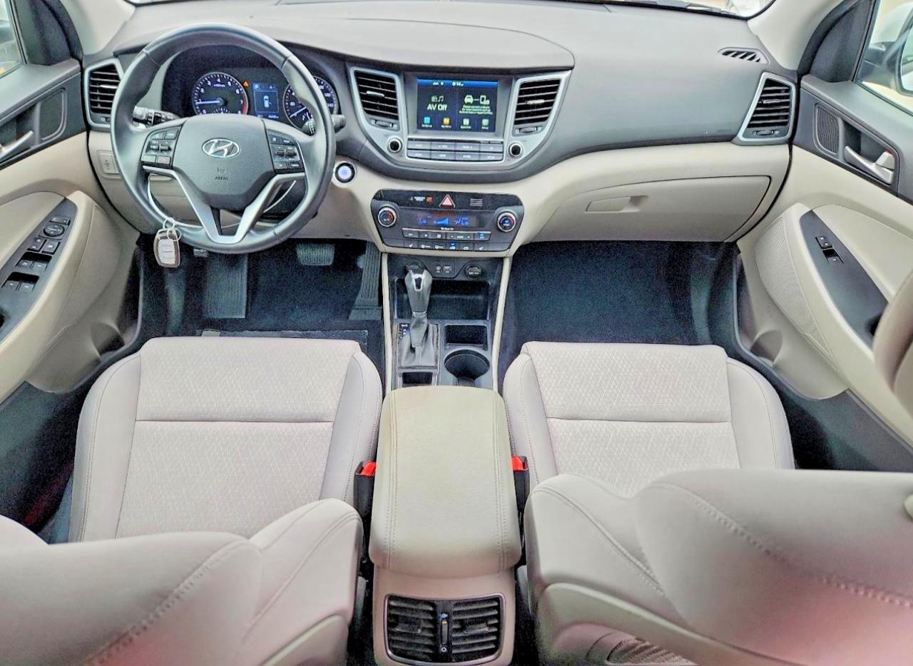 2018 Hyundai Tucson Sport Белый vin: KM8J33AL2JU742105