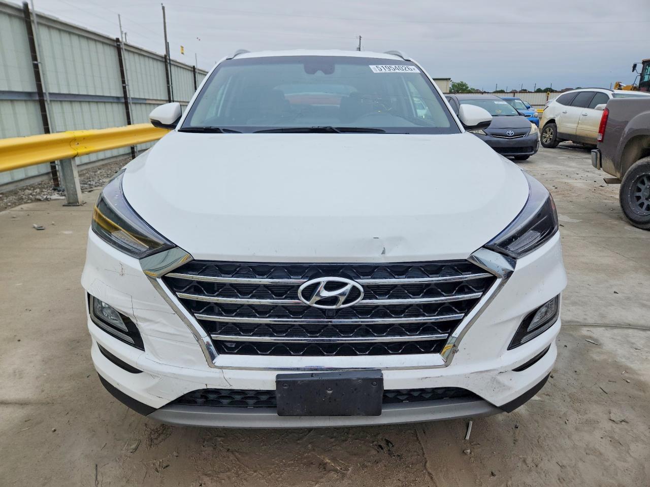 2021 Hyundai Tucson Limited Белый vin: KM8J33AL2MU283632
