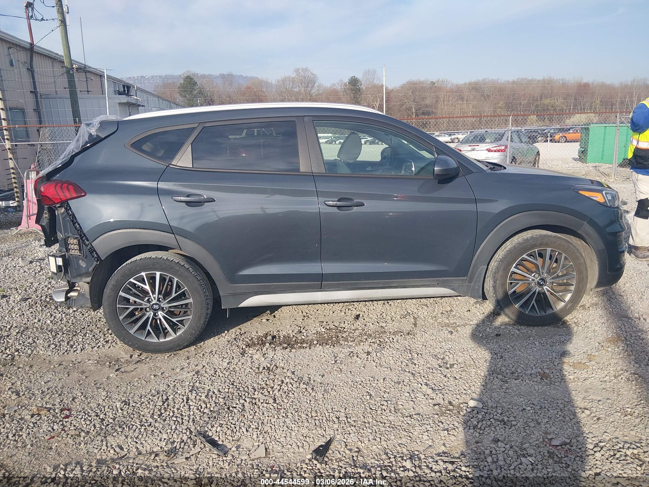 2021 Hyundai Tucson Sel Gray vin: KM8J33AL4MU343197
