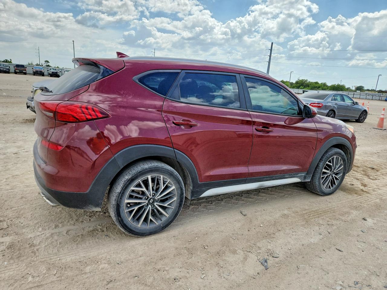 2020 Hyundai Tucson Sel Темно-бордовый vin: KM8J33AL6LU116074