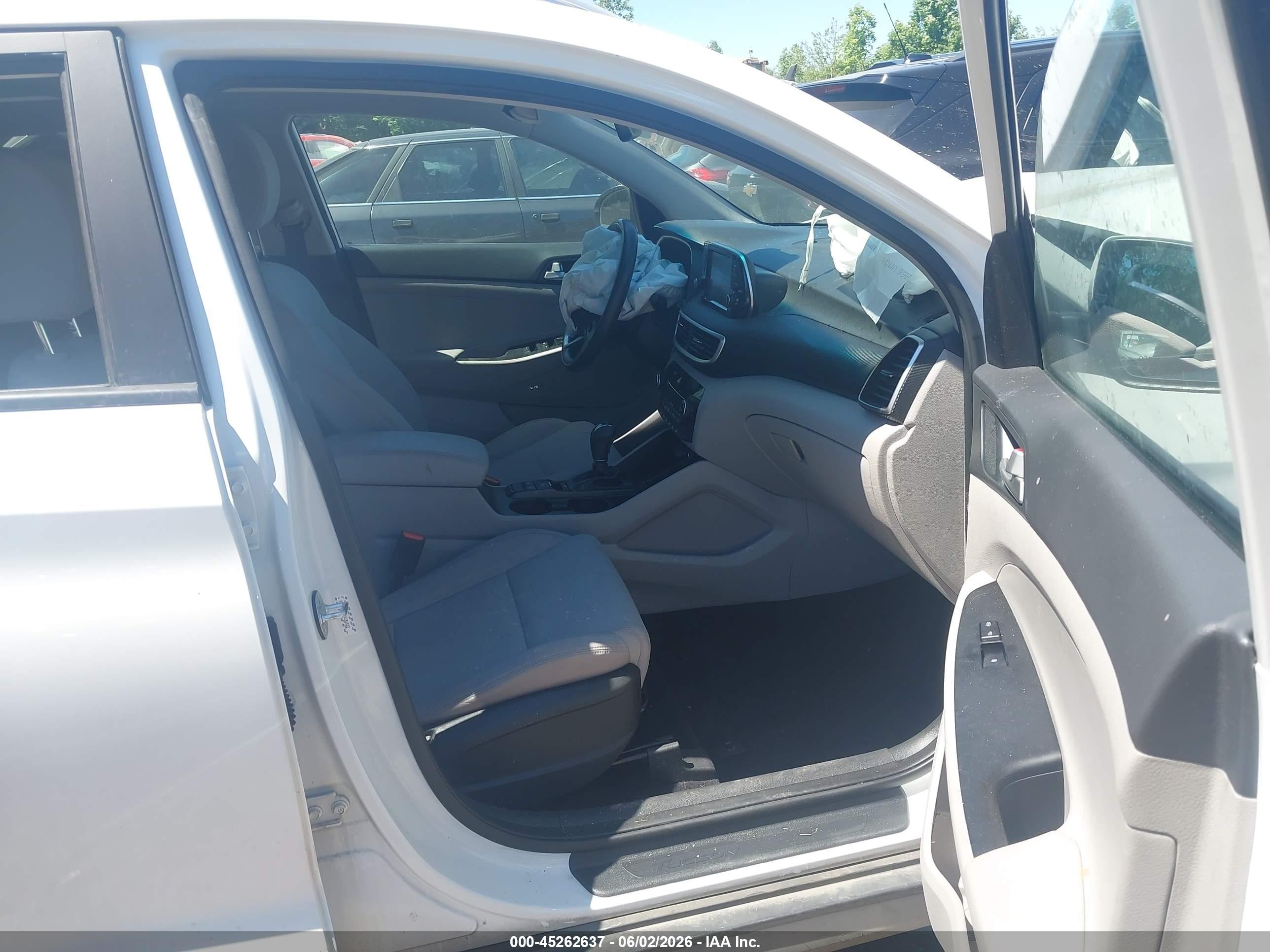 2020 Hyundai Tucson Sport White vin: KM8J33AL9LU181632