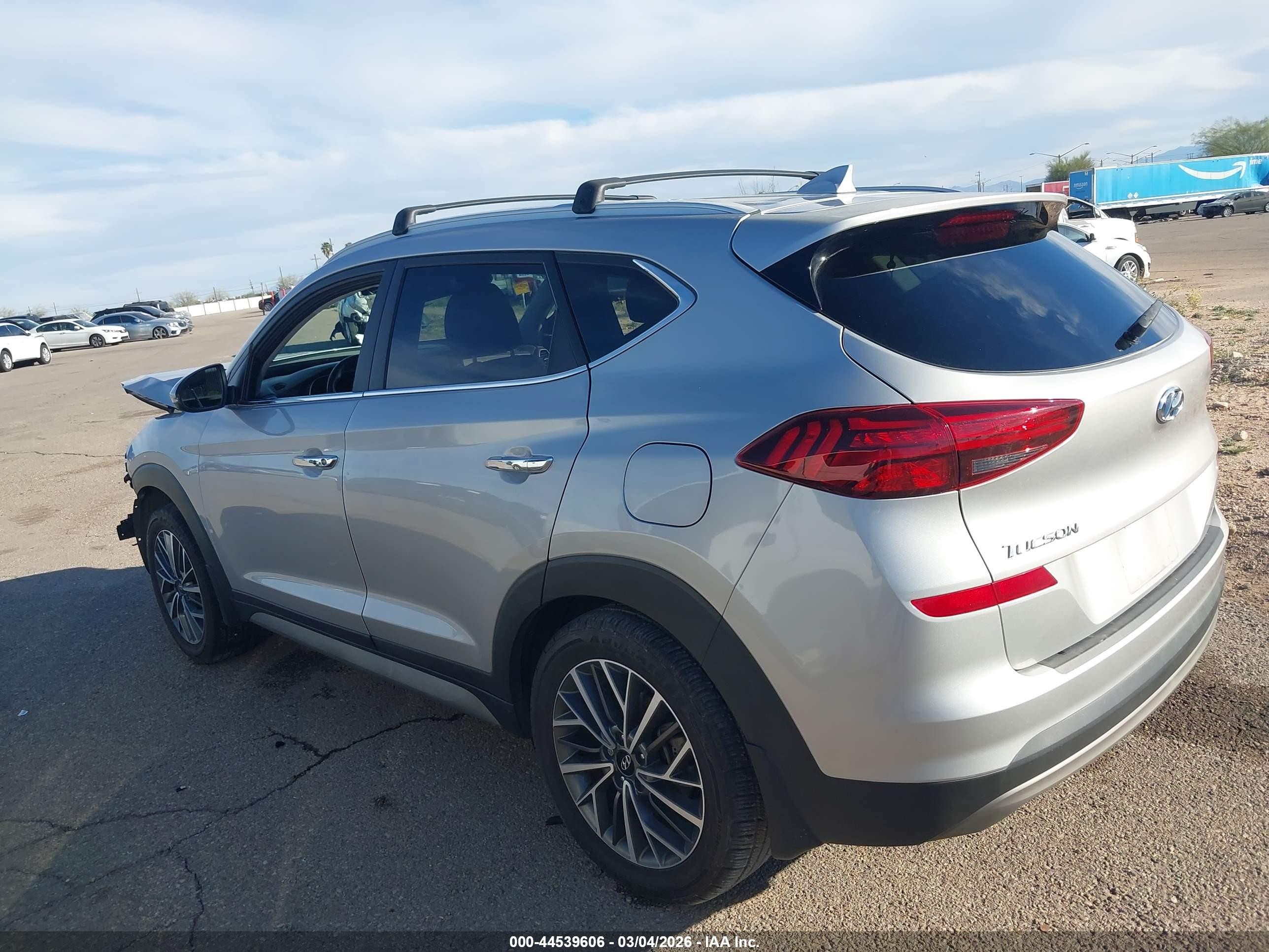 2021 Hyundai Tucson Limited Серебряный vin: KM8J33ALXMU305845