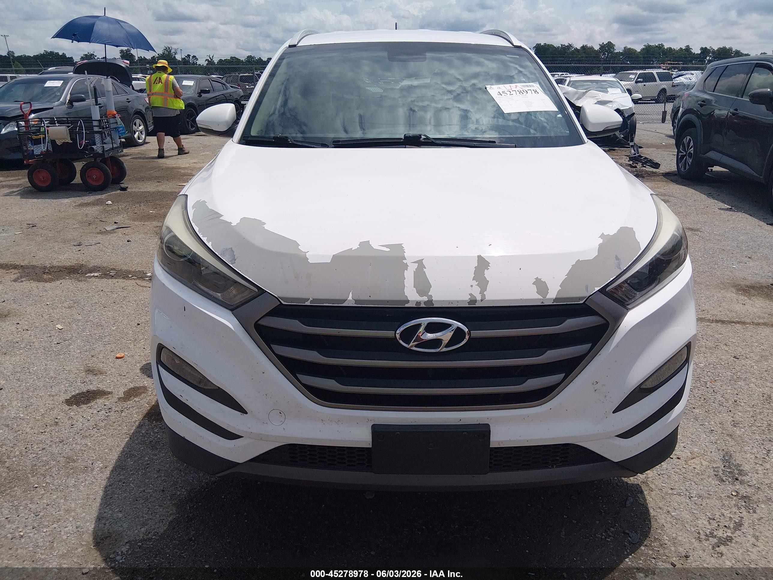 2016 Hyundai Tucson Sport Белый vin: KM8J3CA23GU062990