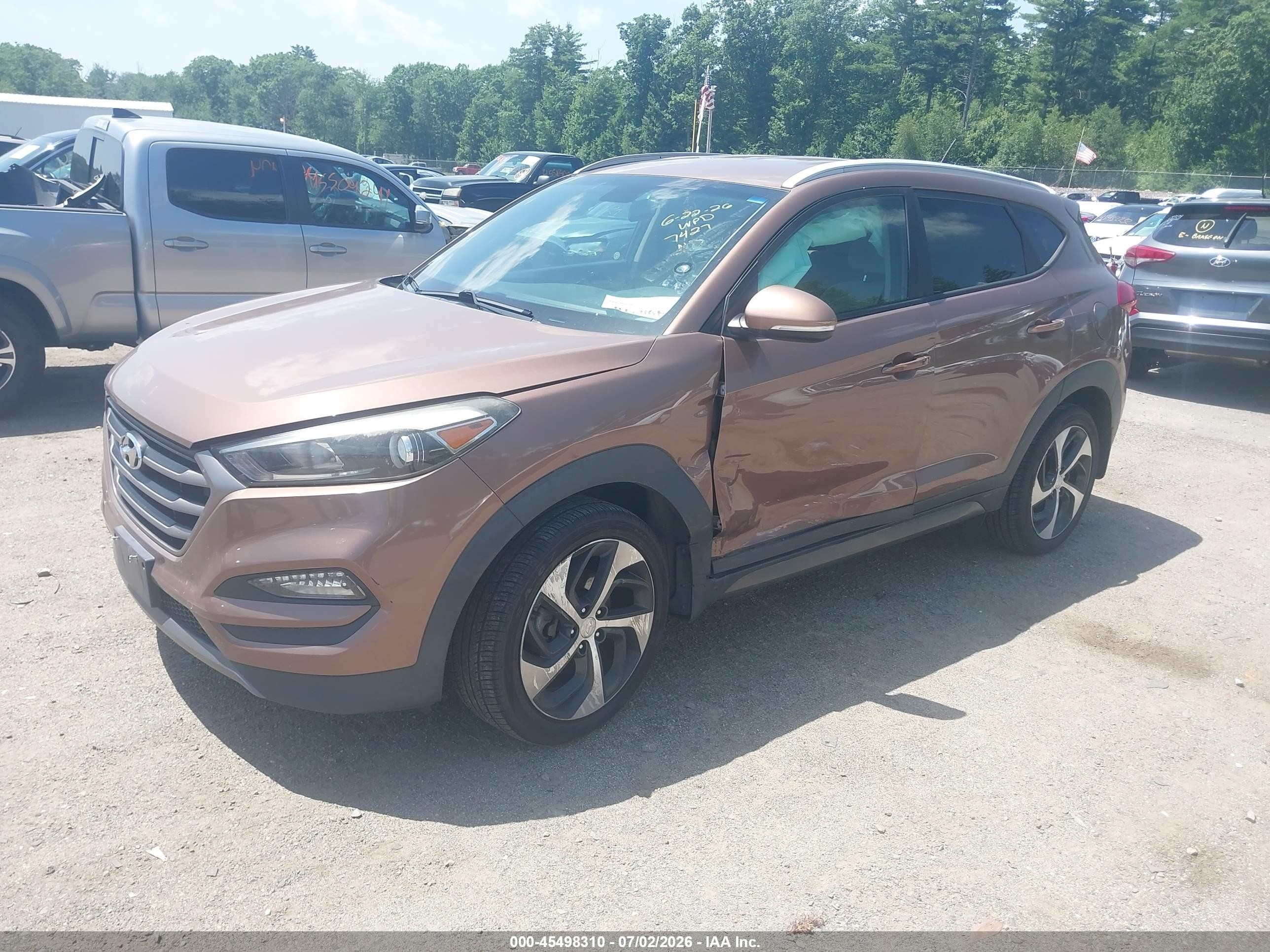 2016 Hyundai Tucson Sport Brown vin: KM8J3CA23GU247427