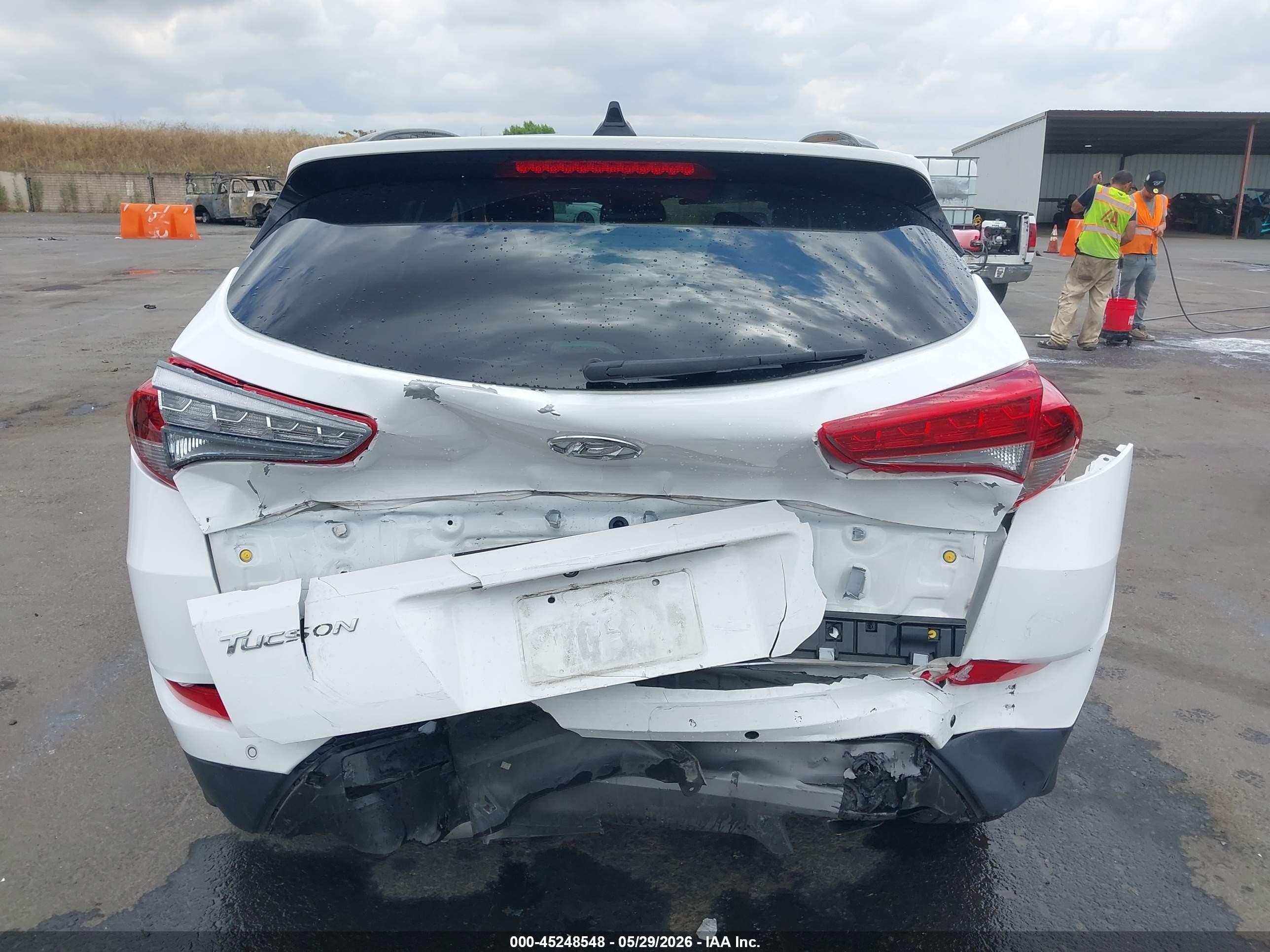 2016 Hyundai Tucson Limited White vin: KM8J3CA26GU079153