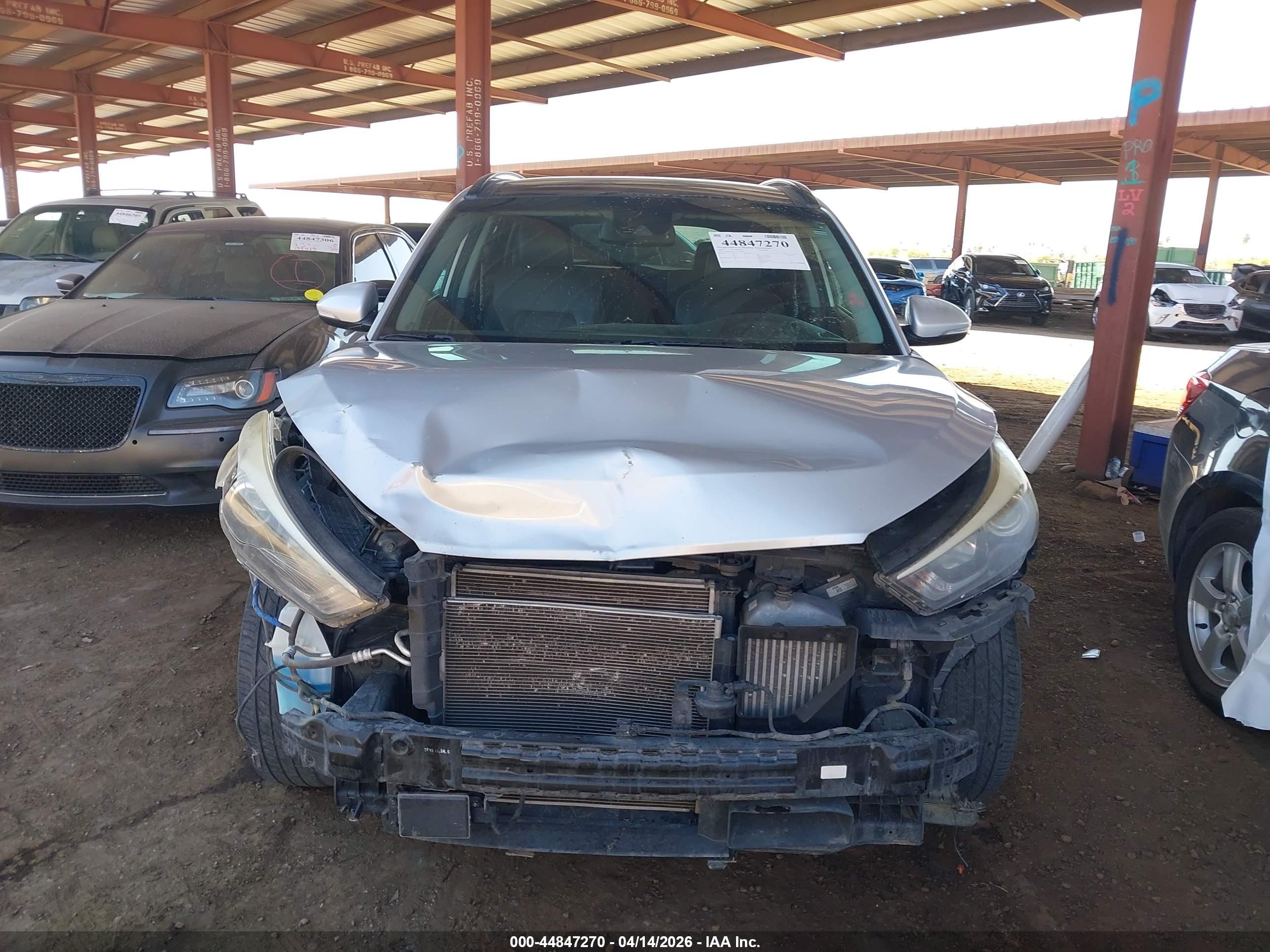 2016 Hyundai Tucson Limited Silver vin: KM8J3CA27GU155995
