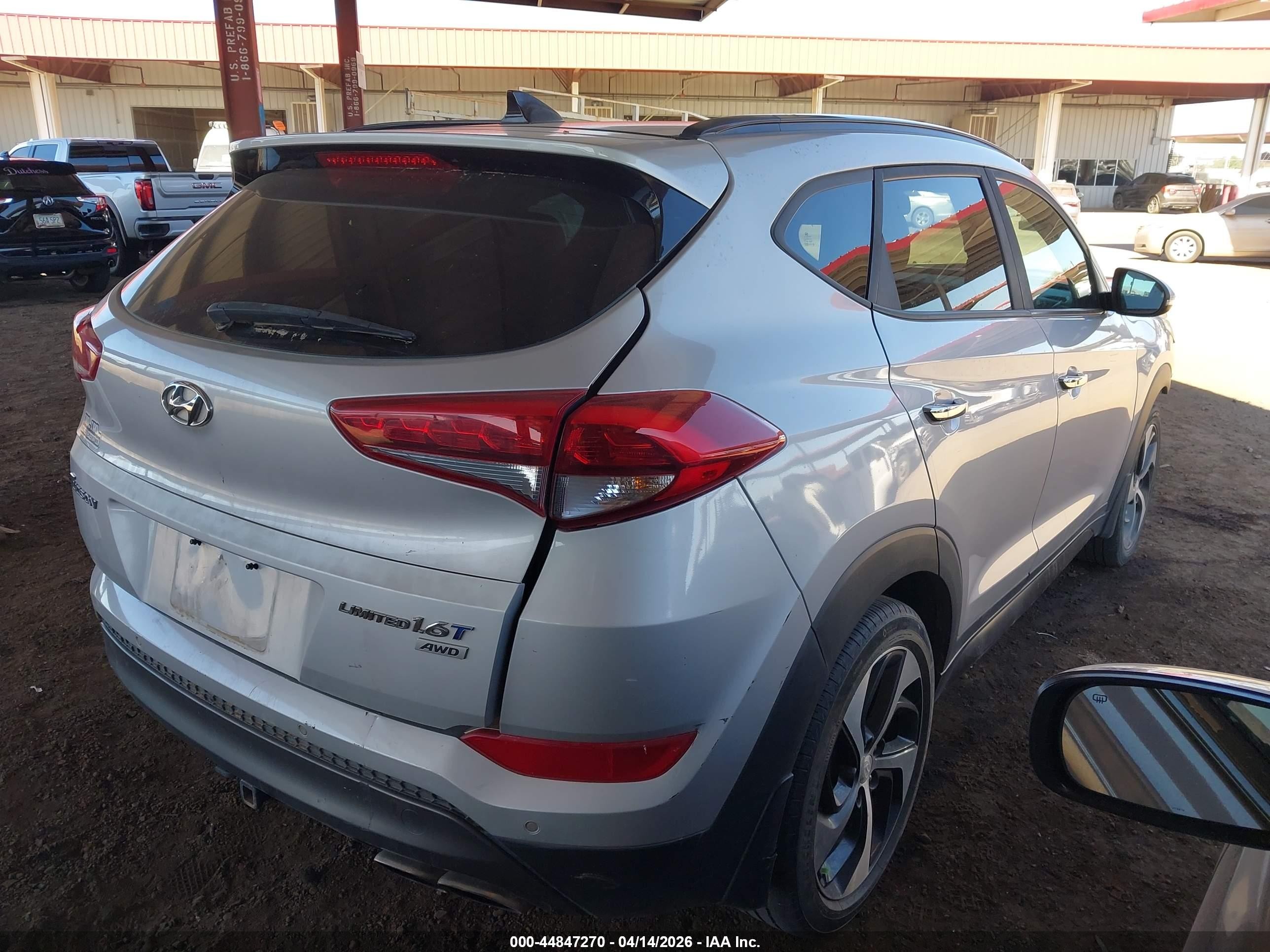 2016 Hyundai Tucson Limited Silver vin: KM8J3CA27GU155995