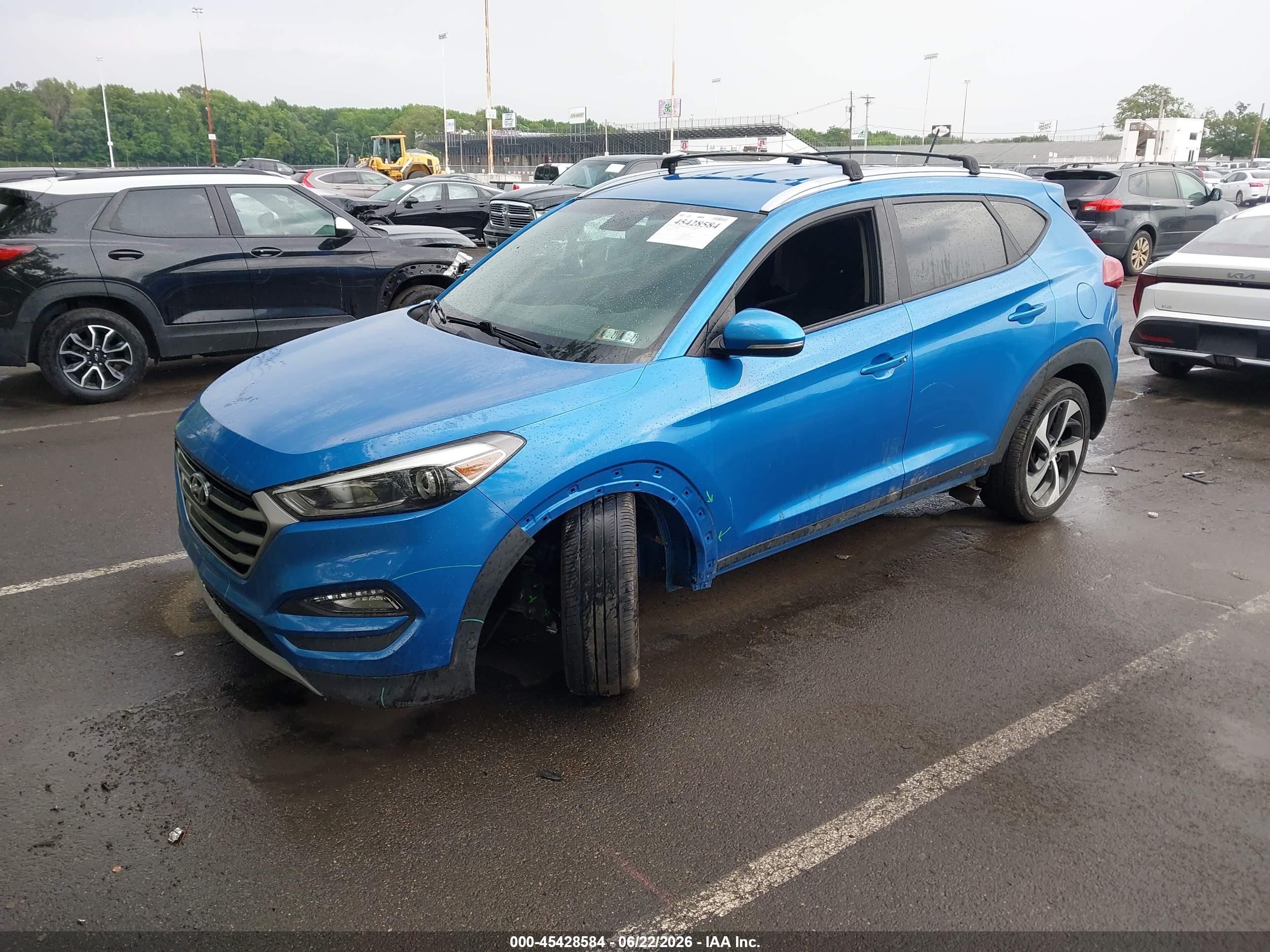 2017 Hyundai Tucson Sport Blue vin: KM8J3CA27HU265074
