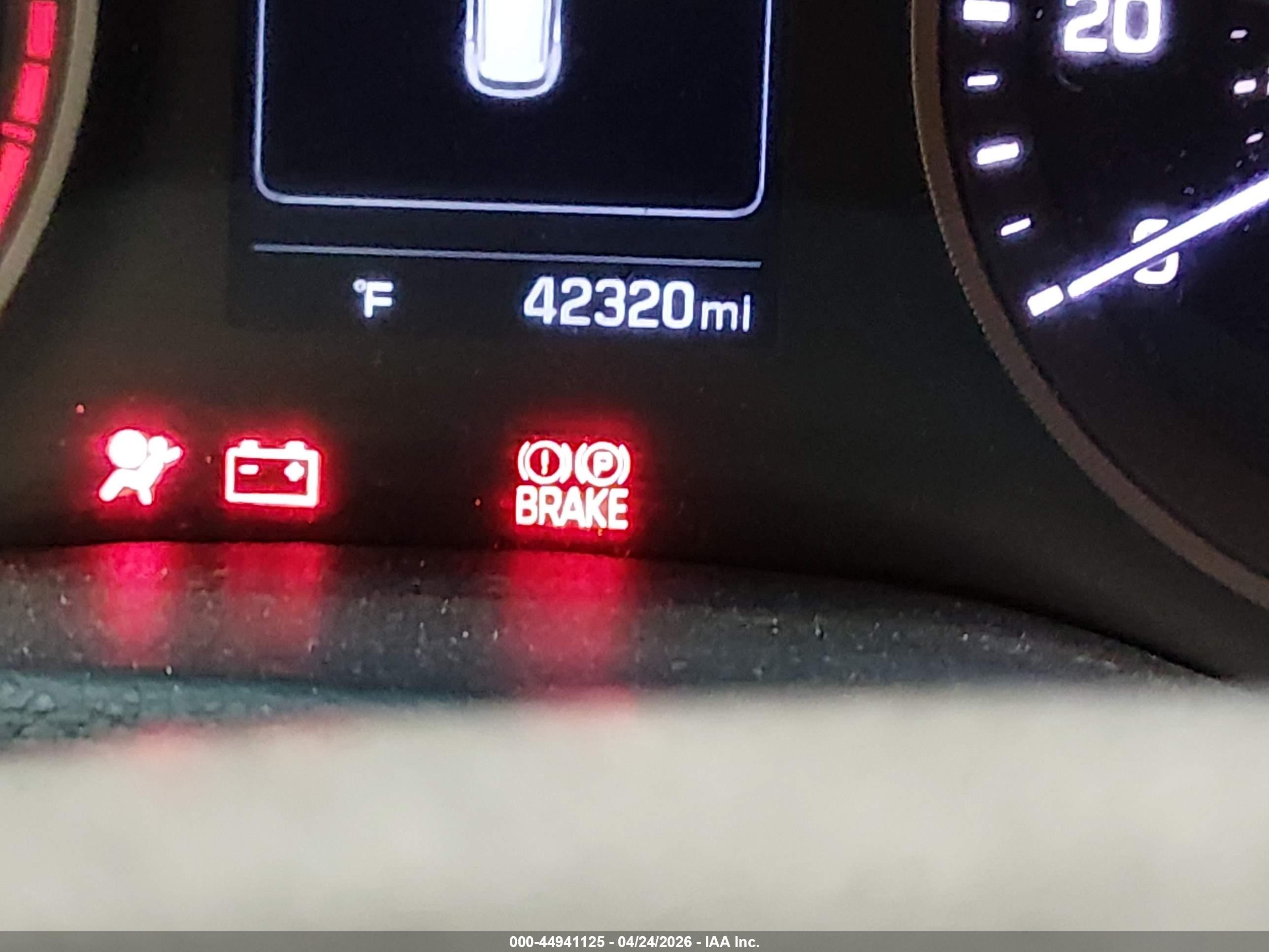 2017 Hyundai Tucson Sport Оранжевый vin: KM8J3CA28HU335679