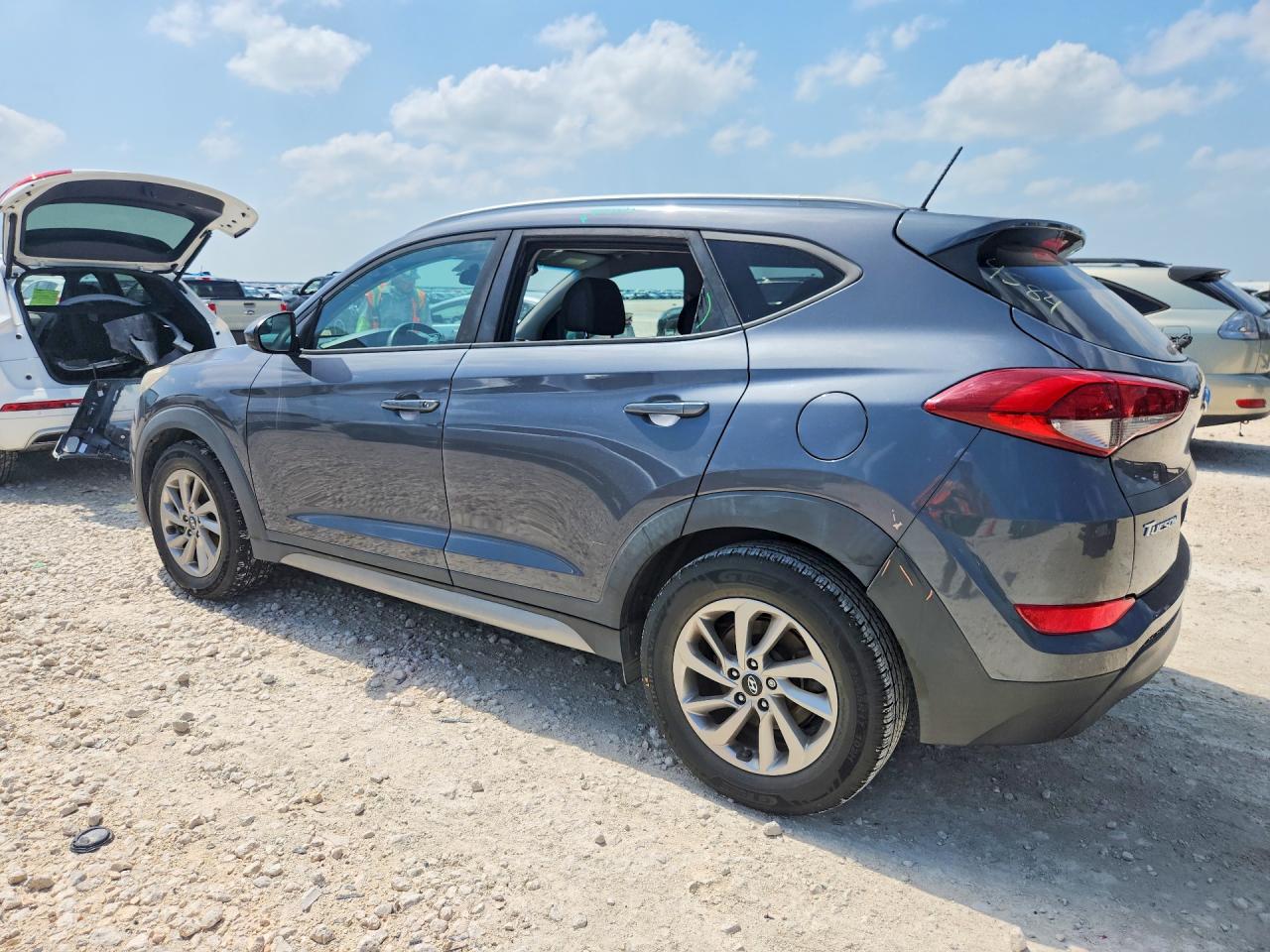 2017 Hyundai Tucson Se Серый vin: KM8J3CA41HU334584