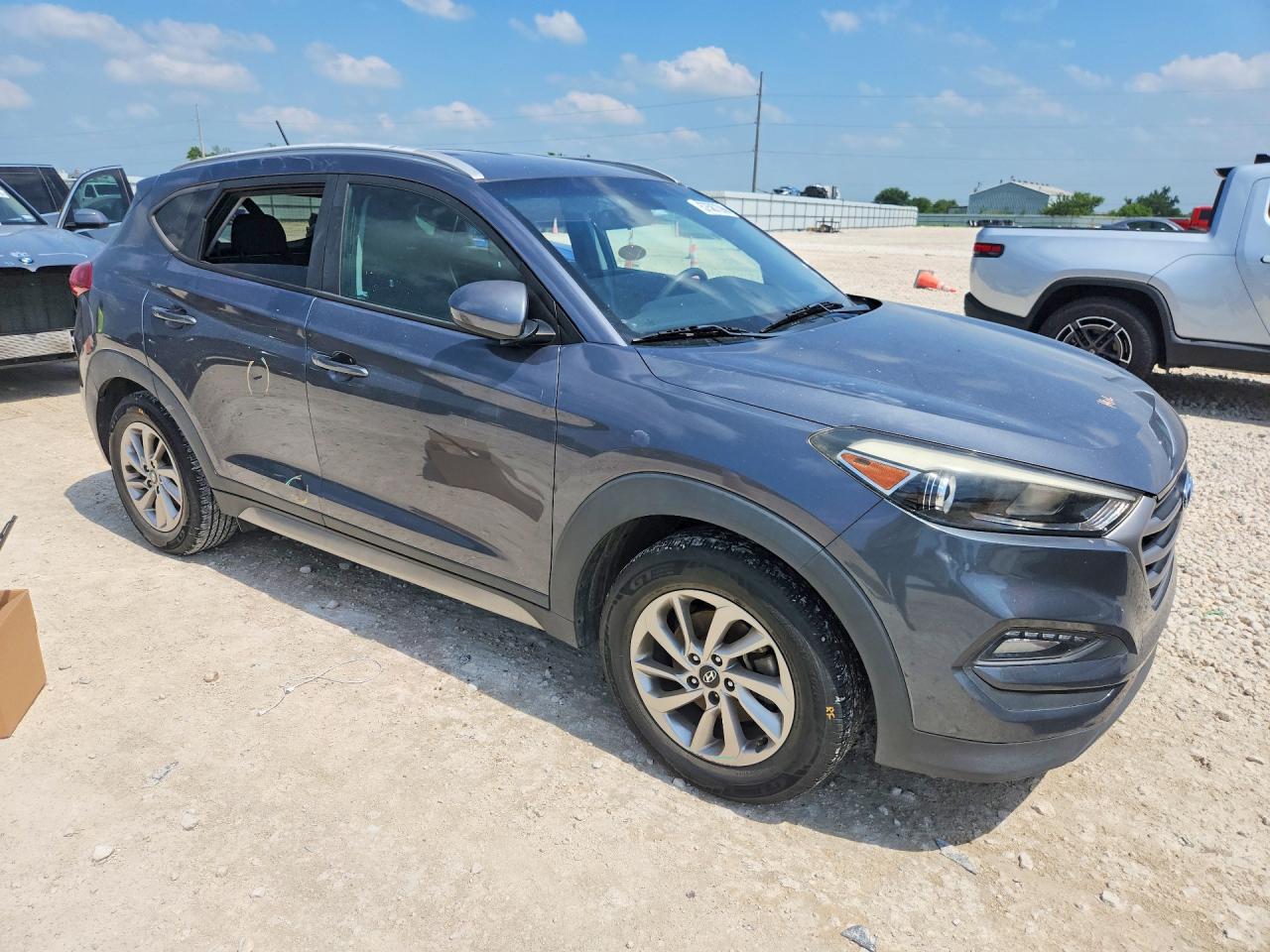 2017 Hyundai Tucson Se Серый vin: KM8J3CA41HU334584
