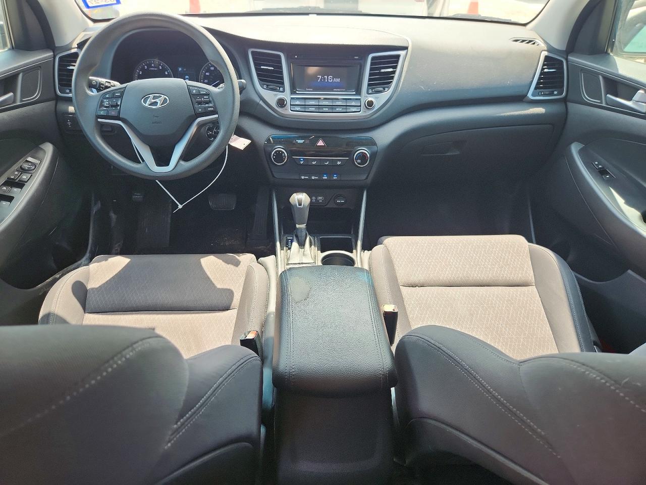 2017 Hyundai Tucson Se Серый vin: KM8J3CA41HU334584