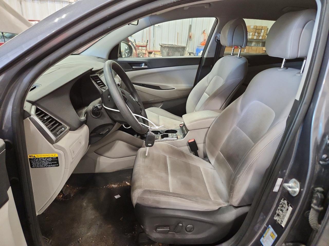 2017 Hyundai Tucson Se Угольный vin: KM8J3CA41HU482931