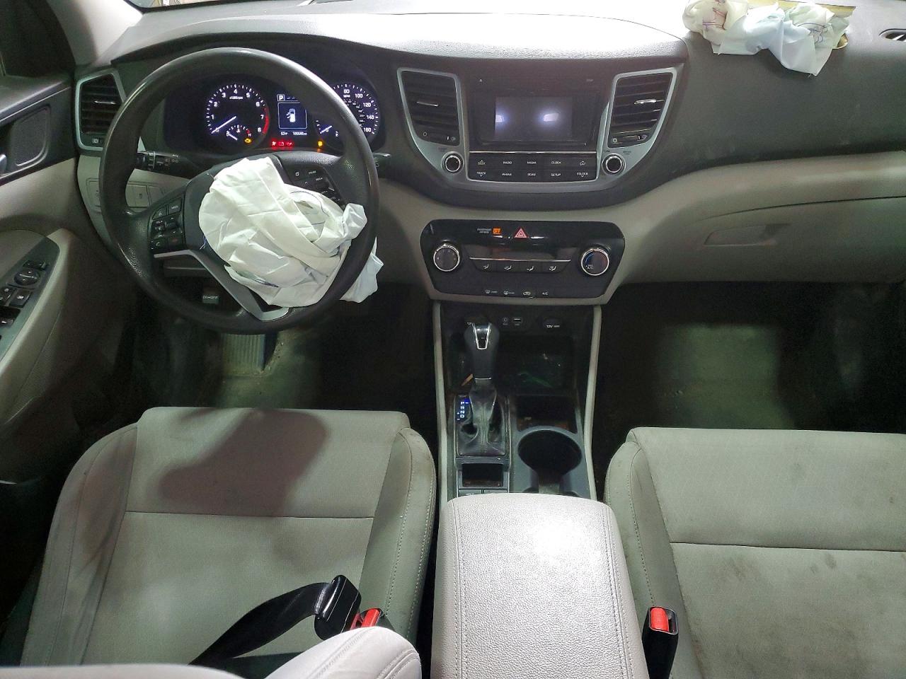 2017 Hyundai Tucson Se Silver vin: KM8J3CA41HU567428