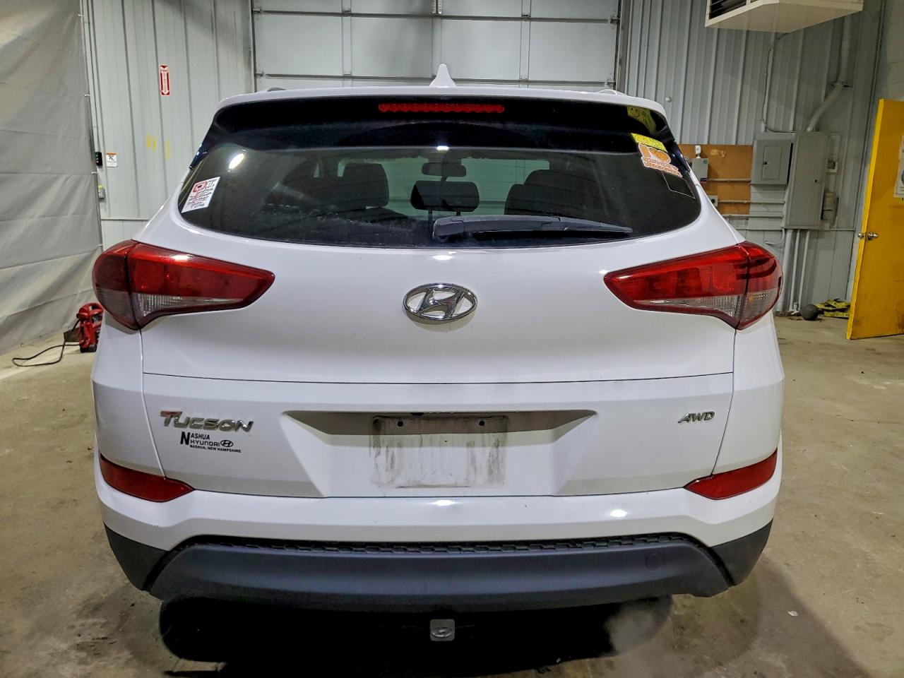 2018 Hyundai Tucson Sel White vin: KM8J3CA41JU684688