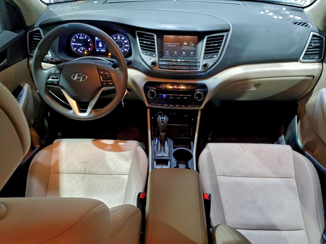 2018 Hyundai Tucson Sel White vin: KM8J3CA41JU684688