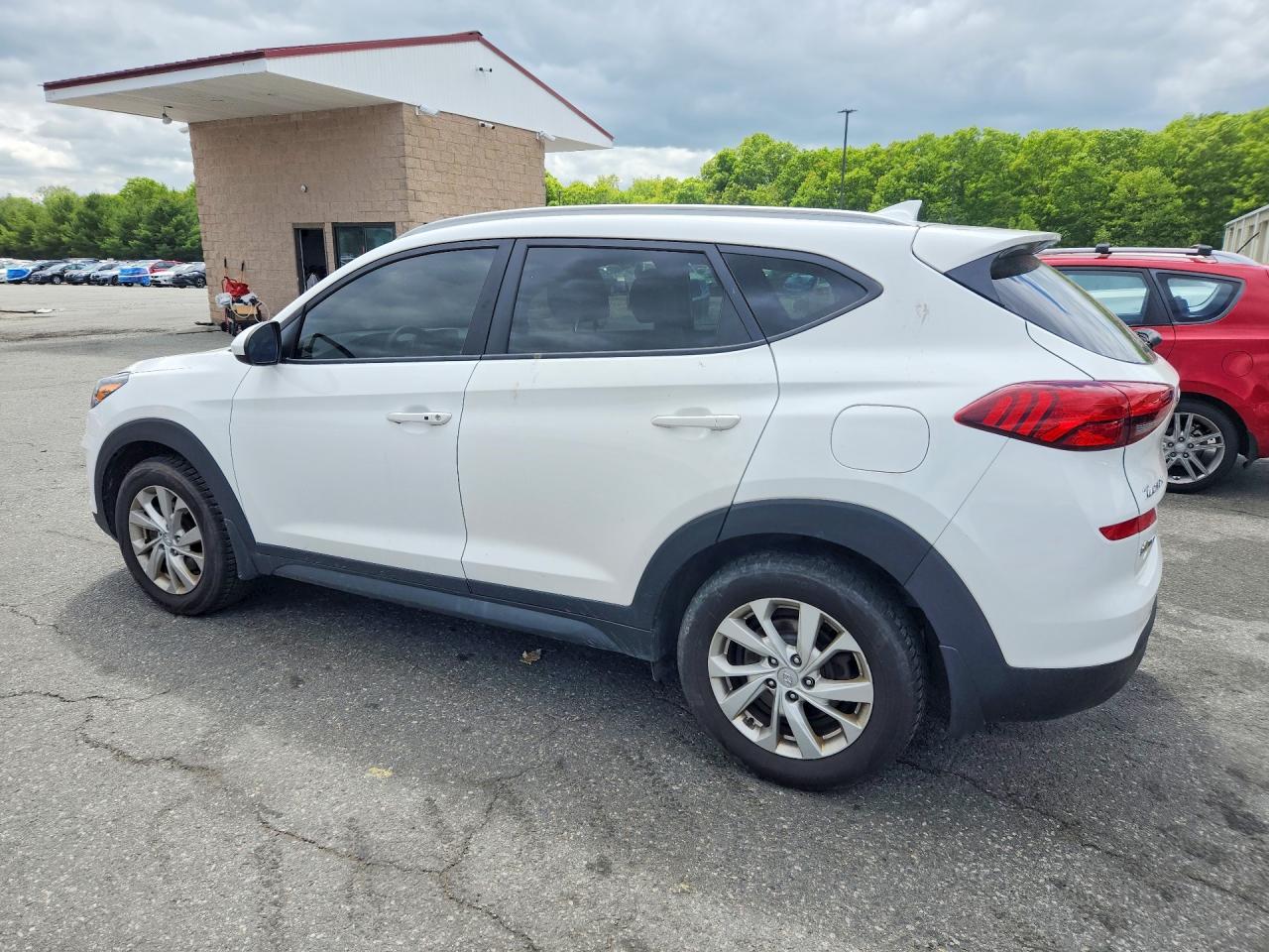 2020 Hyundai Tucson Value White vin: KM8J3CA41LU150657
