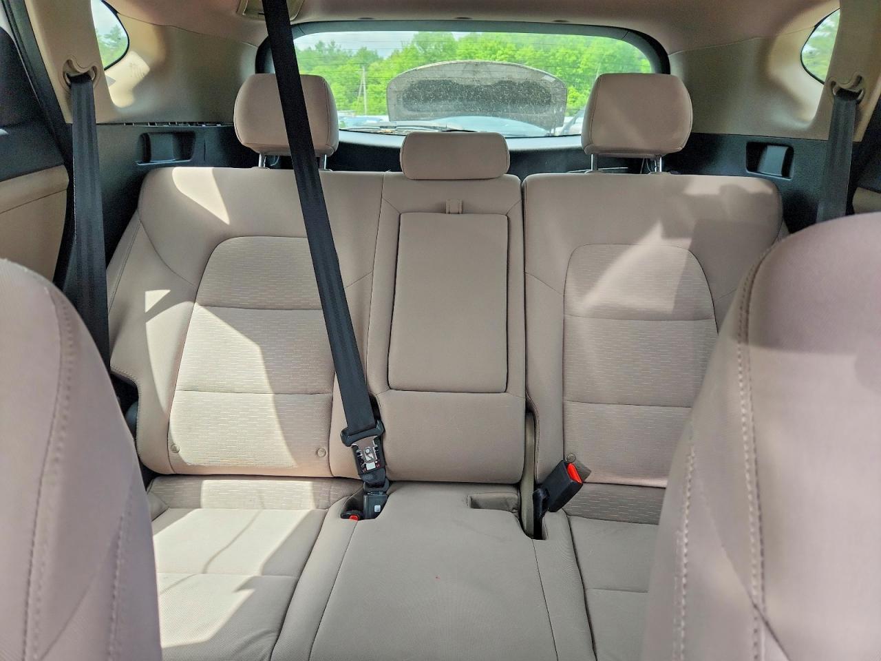 2020 Hyundai Tucson Value White vin: KM8J3CA41LU150657
