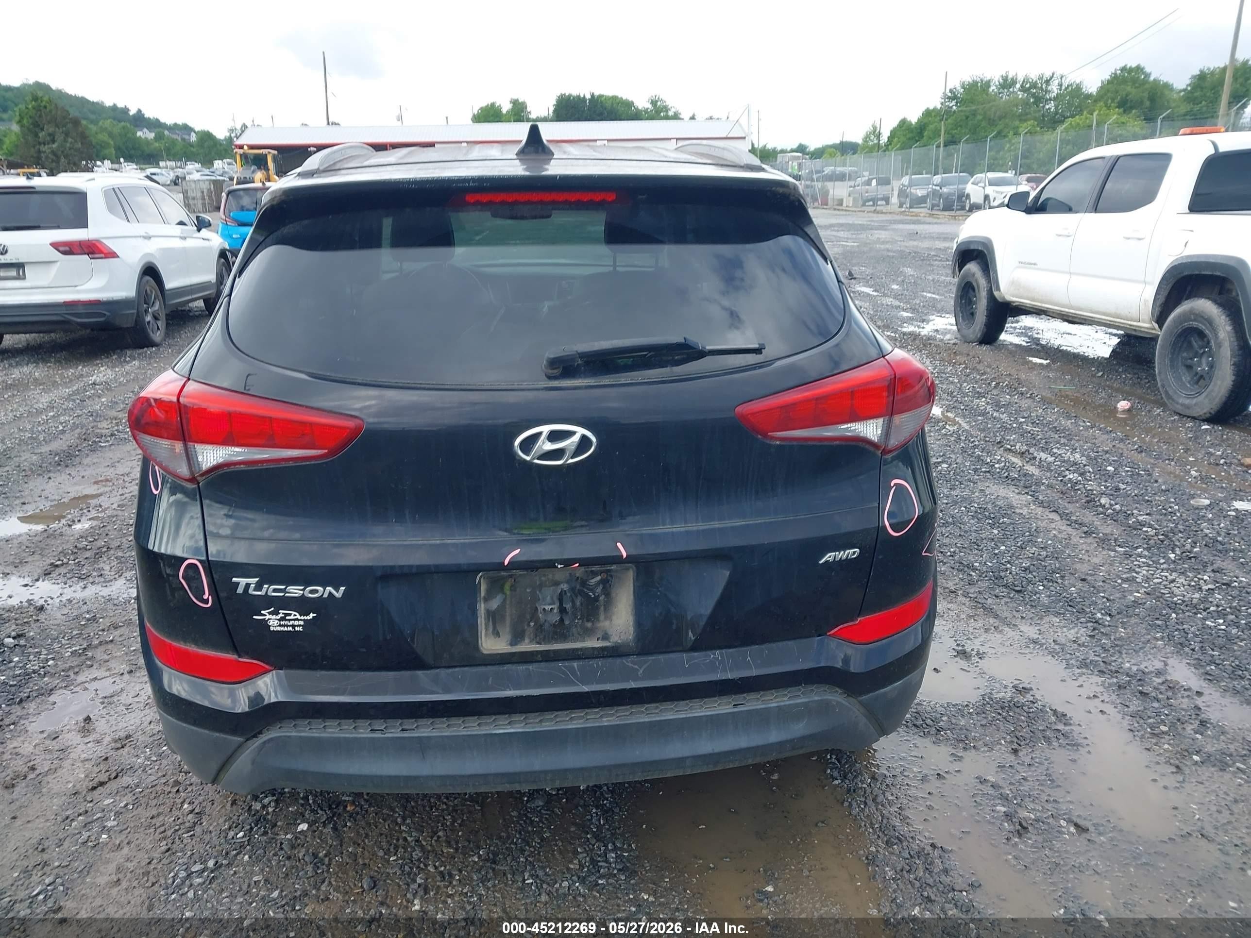 2017 Hyundai Tucson Se Plus Черный vin: KM8J3CA44HU433884