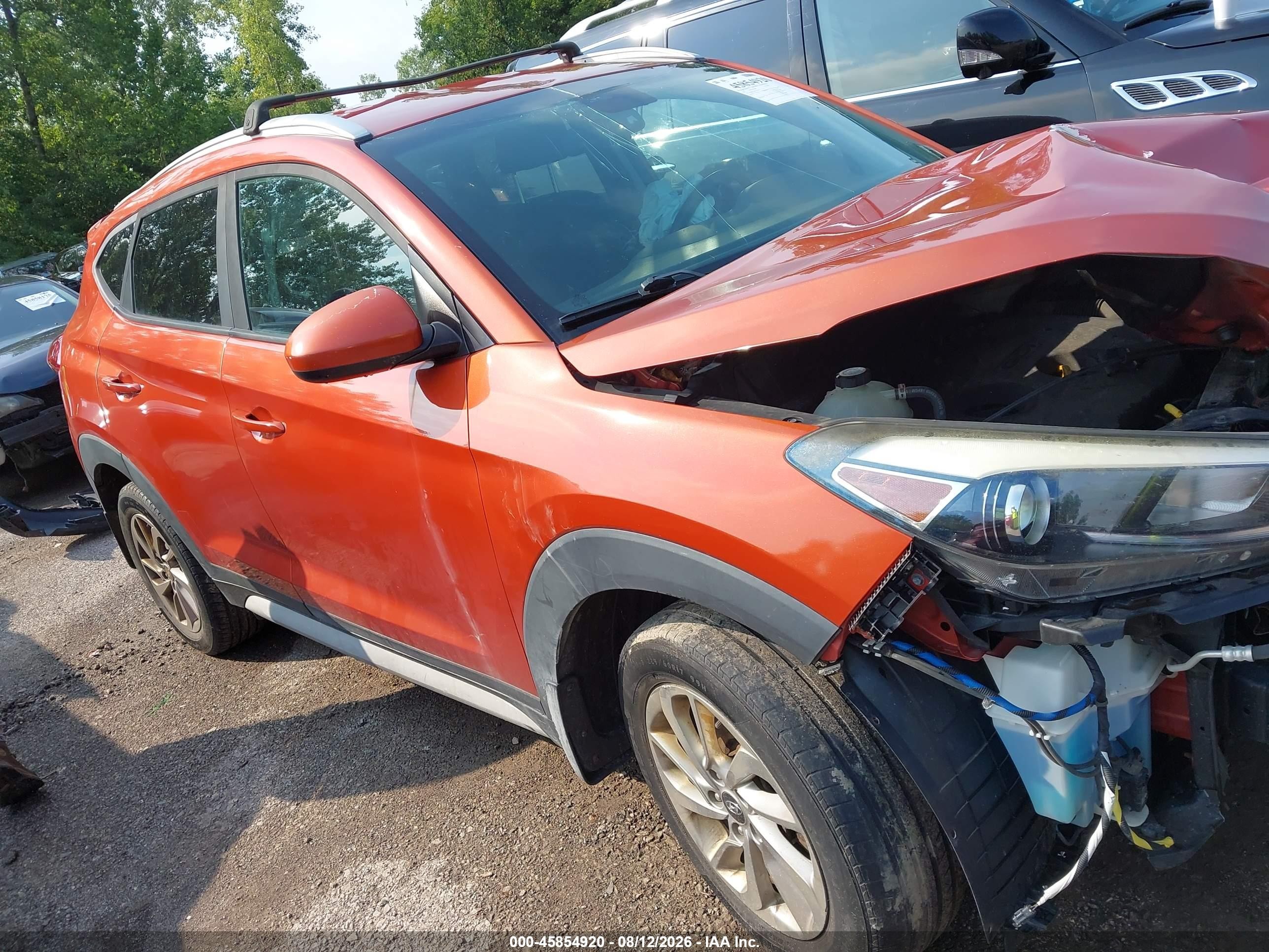 2017 Hyundai Tucson Se Orange vin: KM8J3CA44HU510978