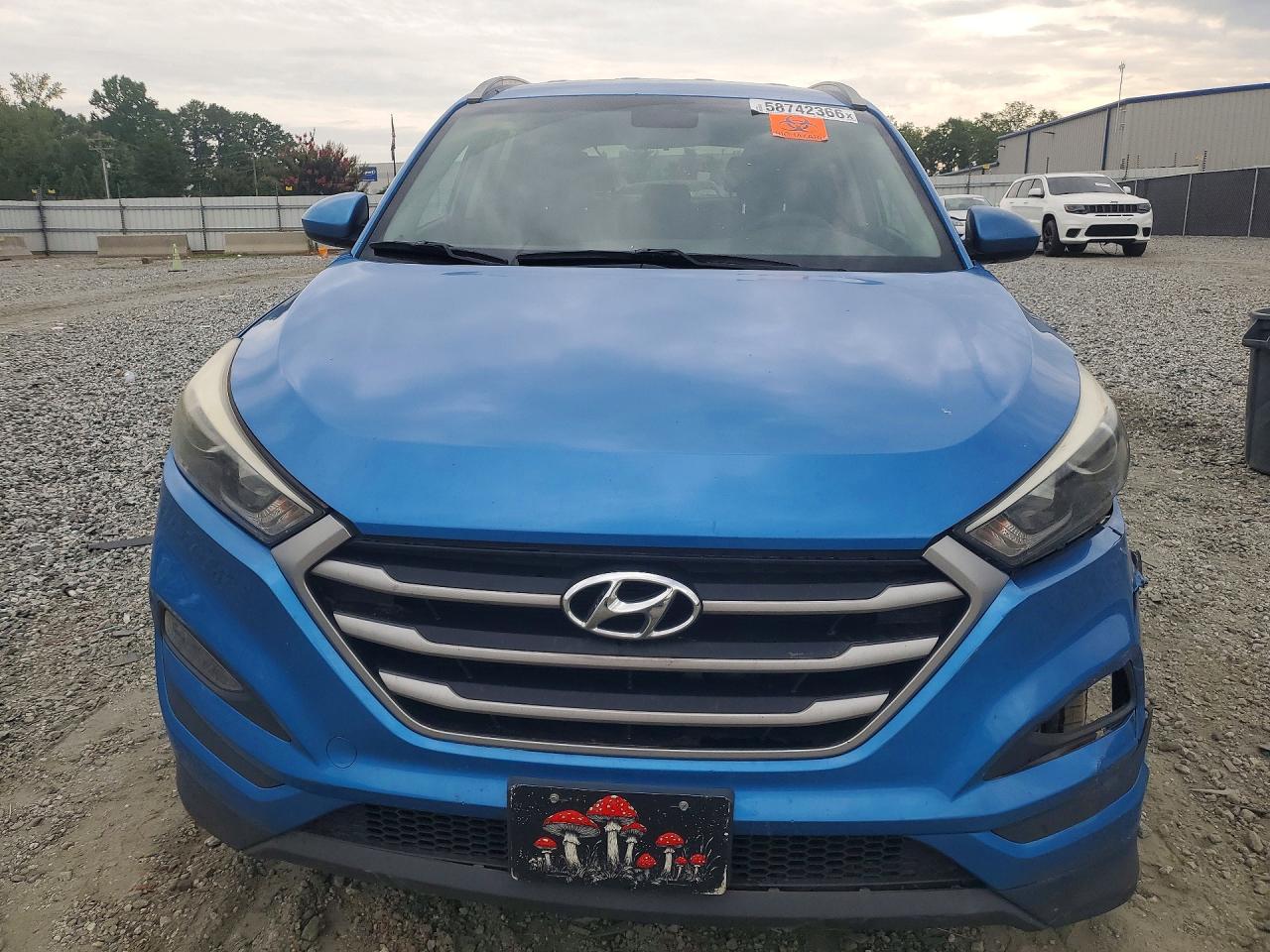 2018 Hyundai Tucson Sel Blue vin: KM8J3CA44JU729977