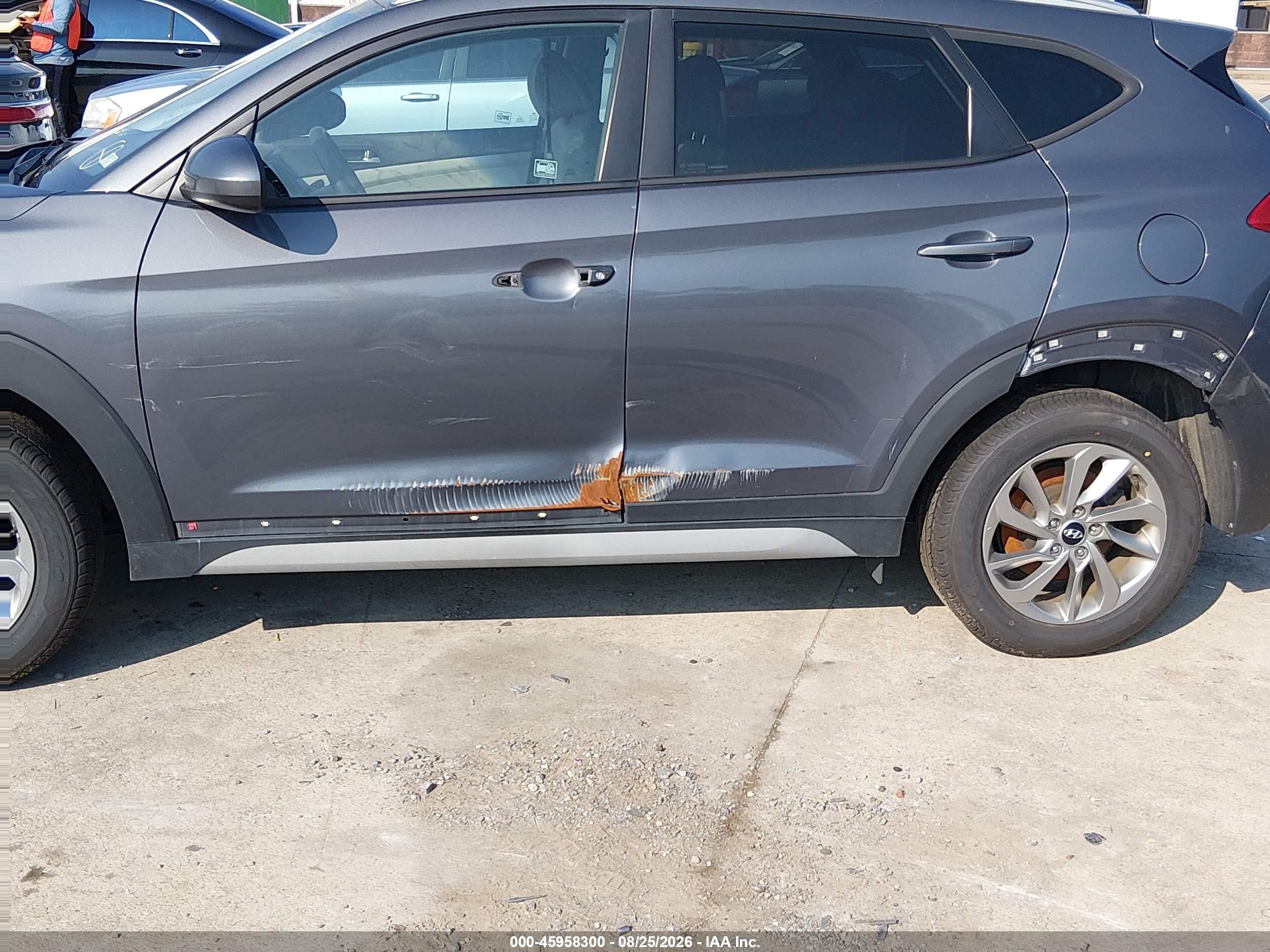 2018 Hyundai Tucson Sel Gray vin: KM8J3CA44JU753213