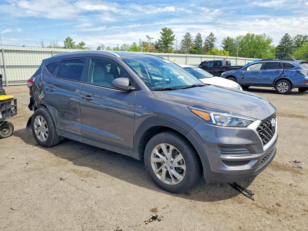 2020 Hyundai Tucson Value Gray vin: KM8J3CA44LU266399