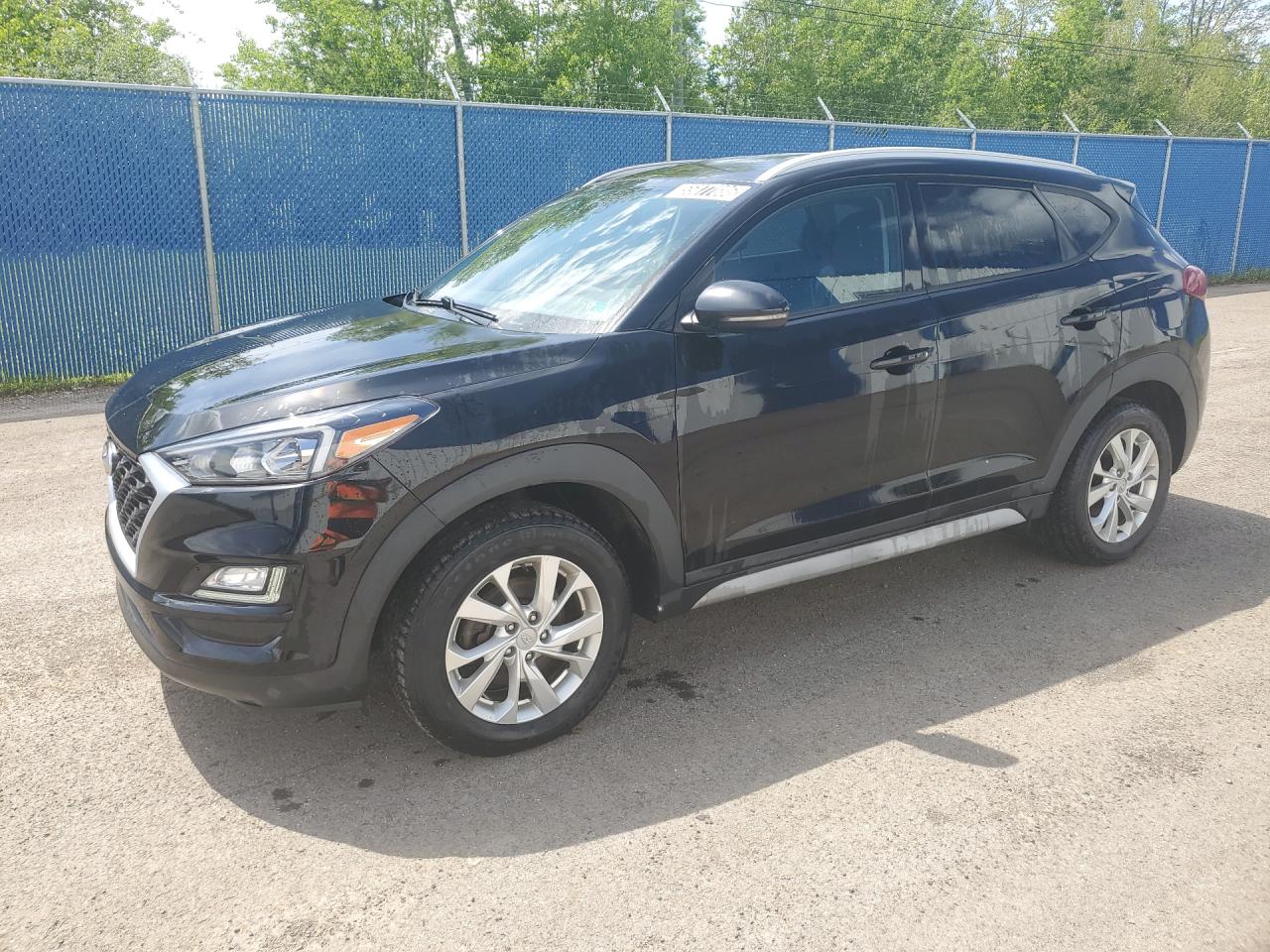 2021 Hyundai Tucson Value Черный vin: KM8J3CA44MU349087 Damage: Left Front Fender, Dent(S) W/ Paint Dmg, 1 To 2 Inches