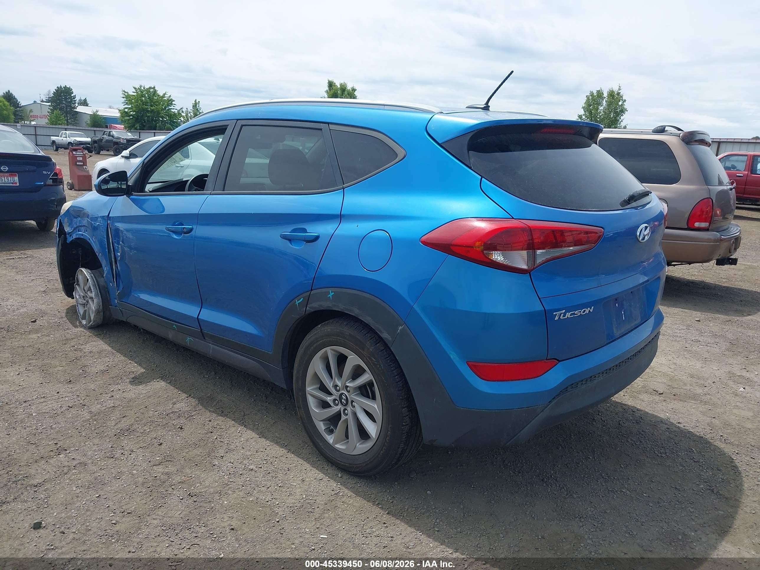 2016 Hyundai Tucson Se Синий vin: KM8J3CA45GU088282