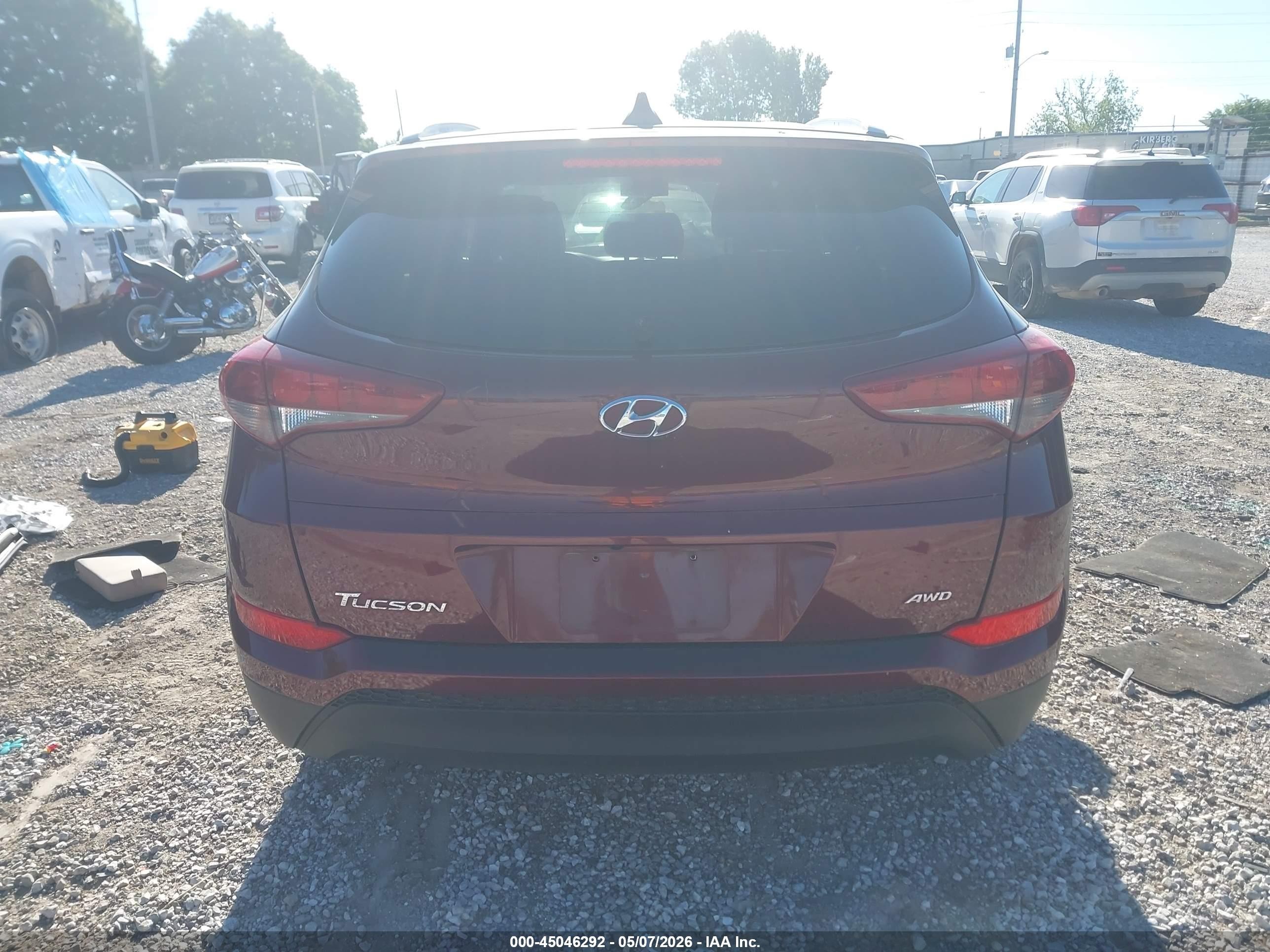2018 Hyundai Tucson Sel Red vin: KM8J3CA46JU607265
